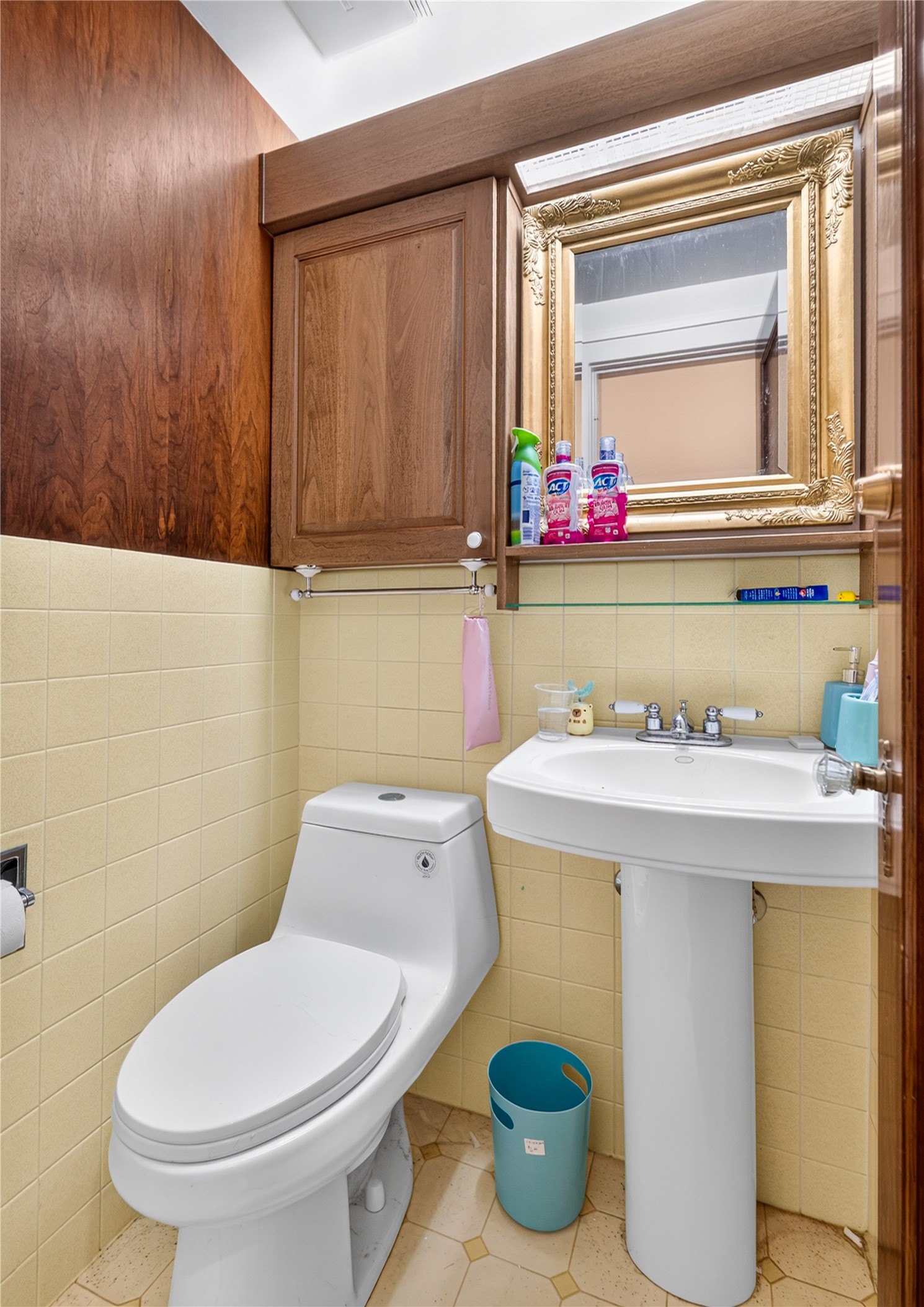 3027 3rd Avenue N Property Photo 24