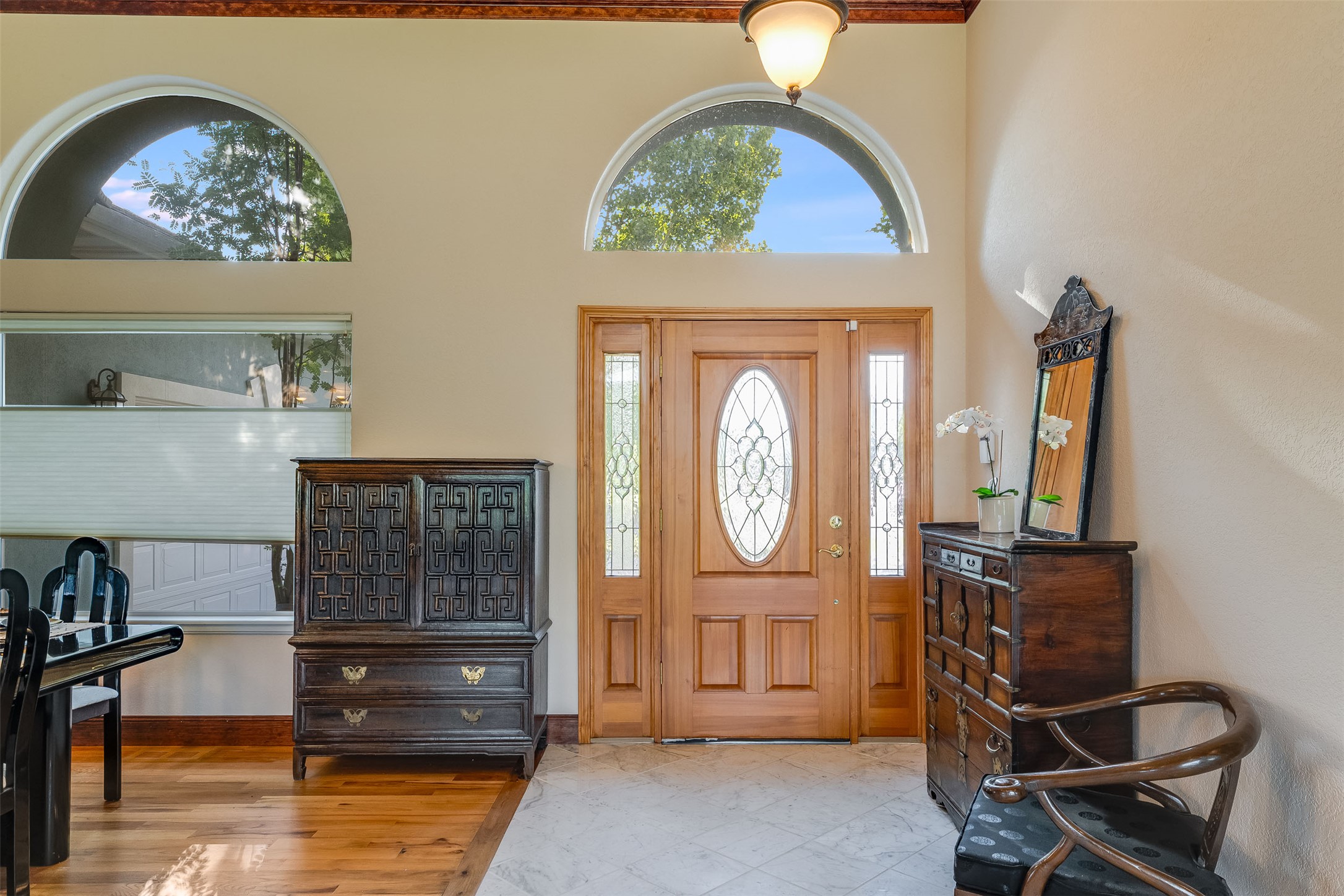 46452 Stagecoach Trail Property Photo 4