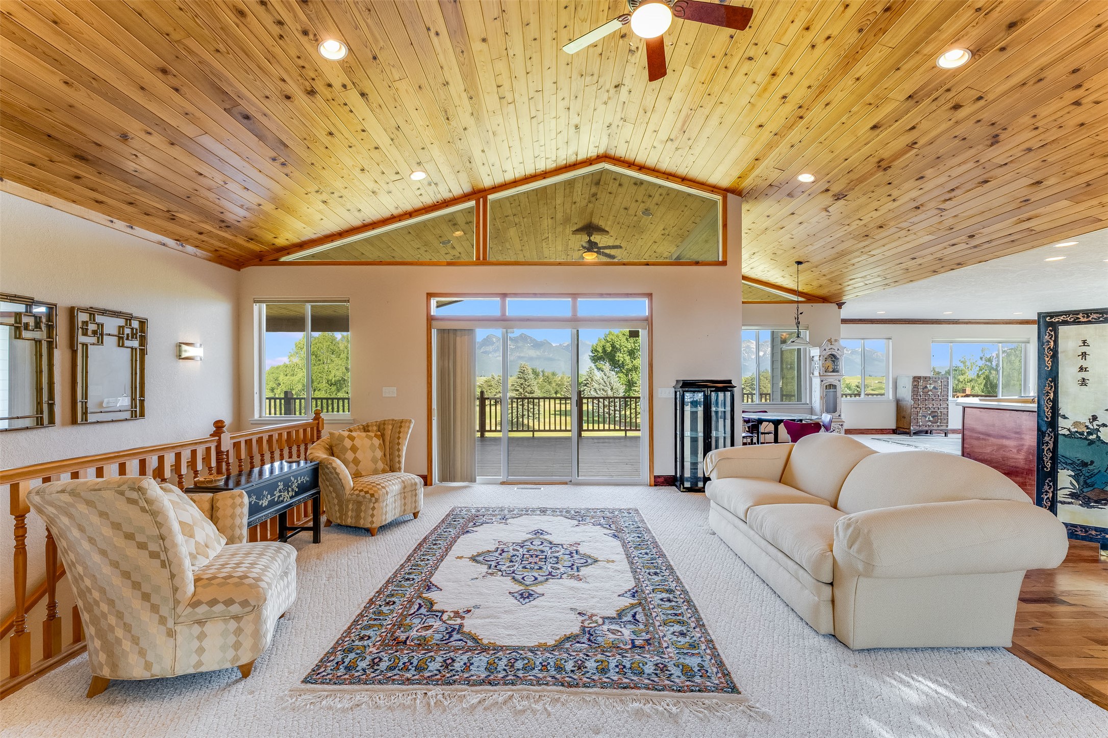 46452 Stagecoach Trail Property Photo 6