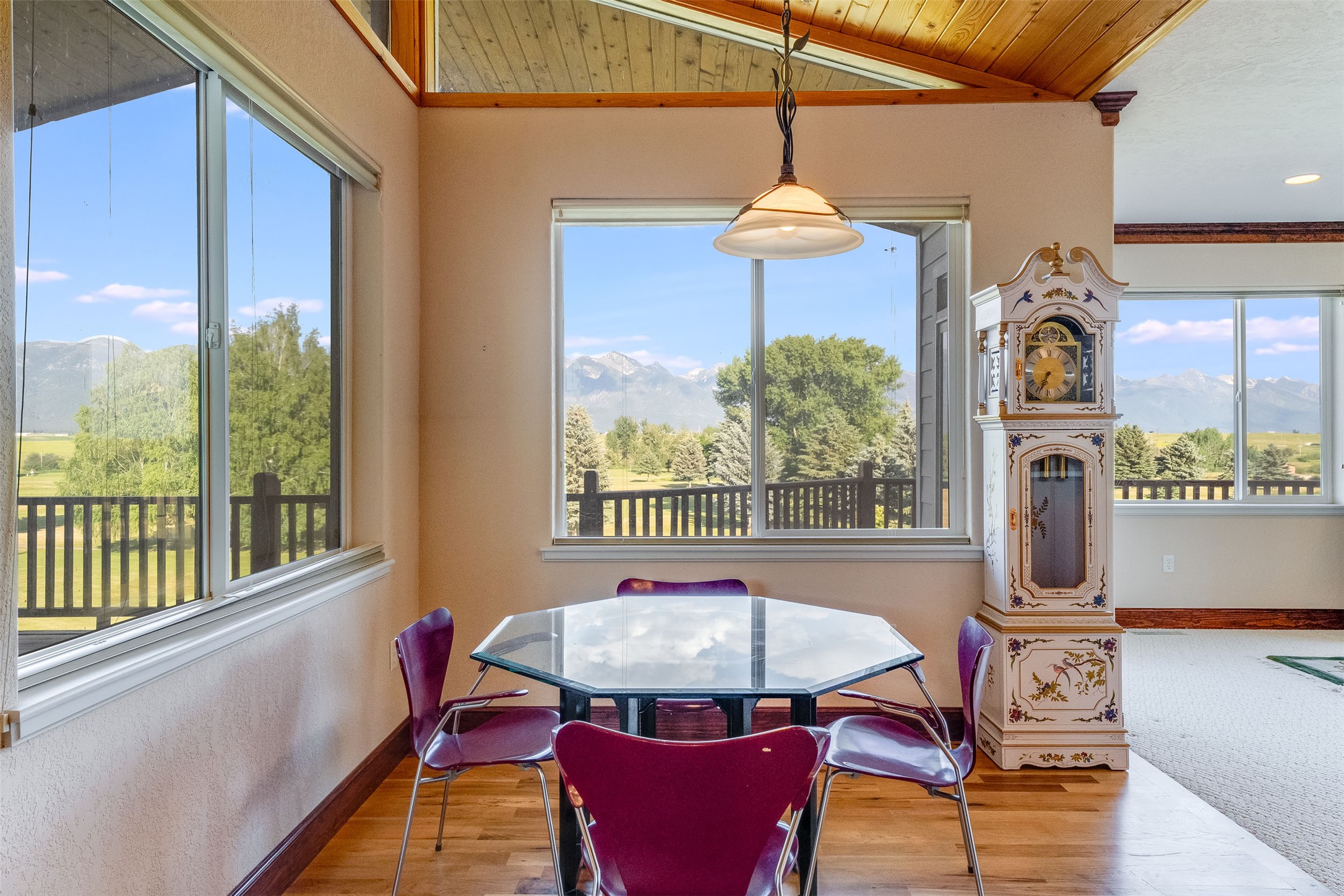 46452 Stagecoach Trail Property Photo 10