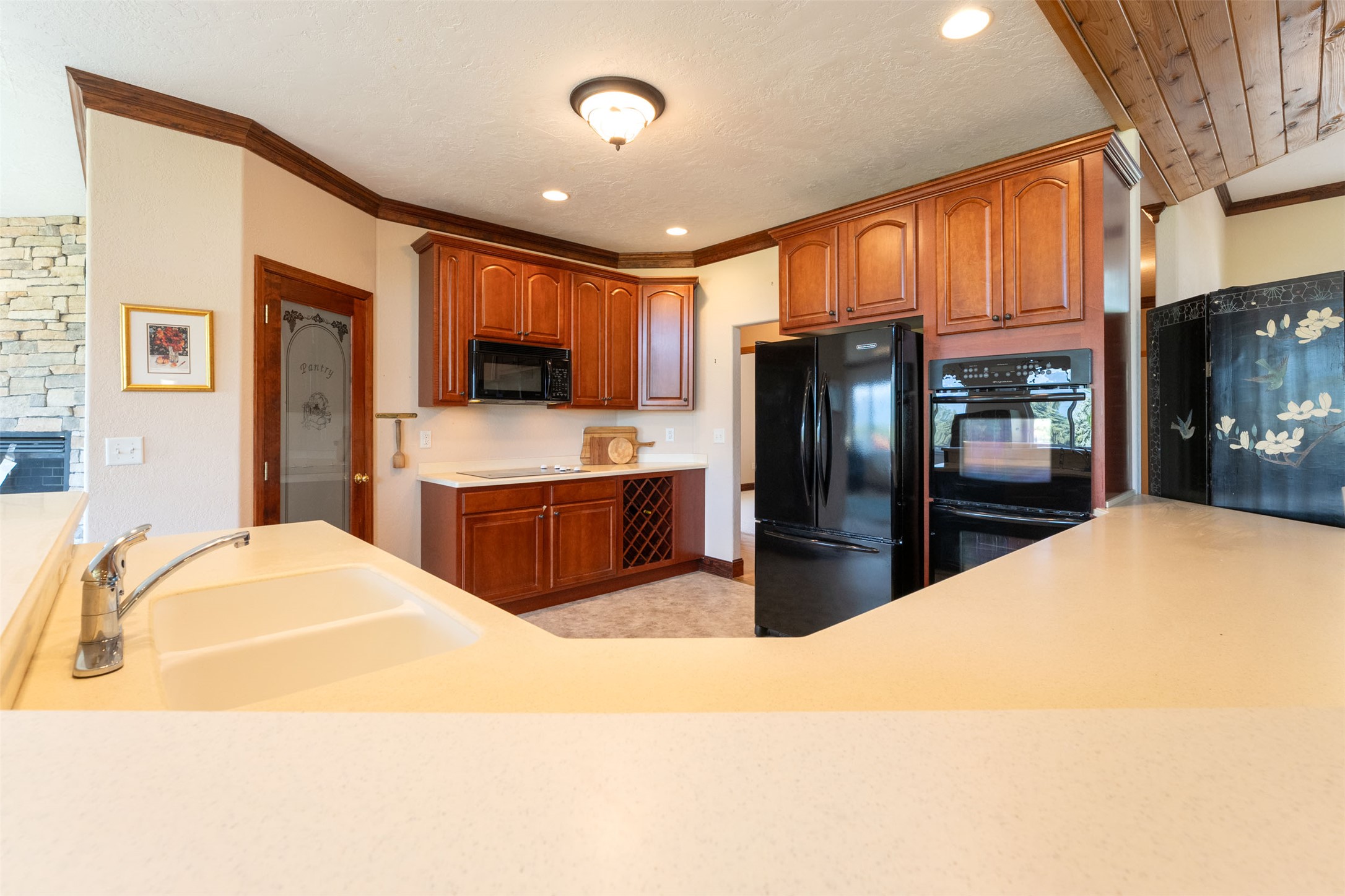 46452 Stagecoach Trail Property Photo 13