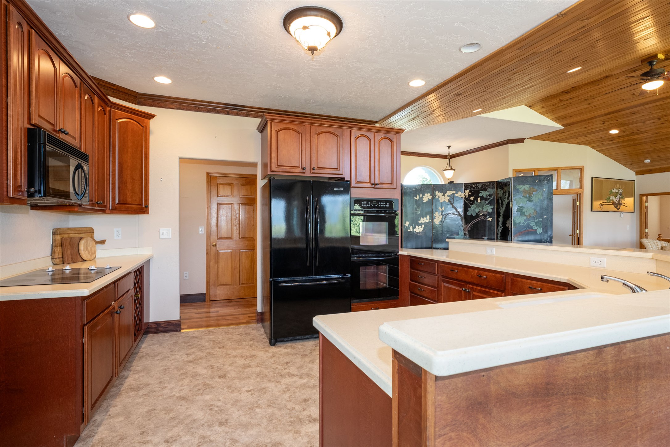 46452 Stagecoach Trail Property Photo 14