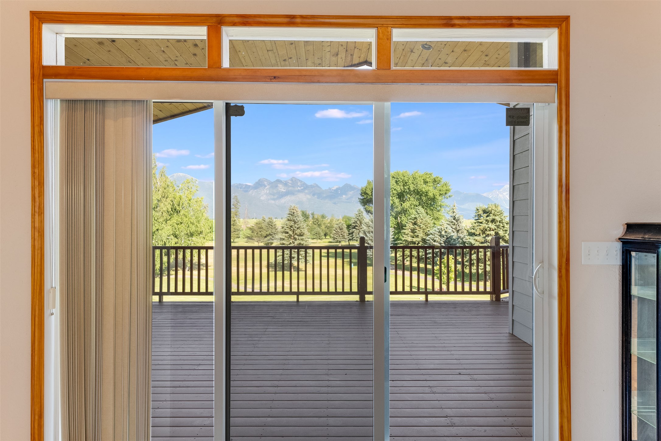 46452 Stagecoach Trail Property Photo 28