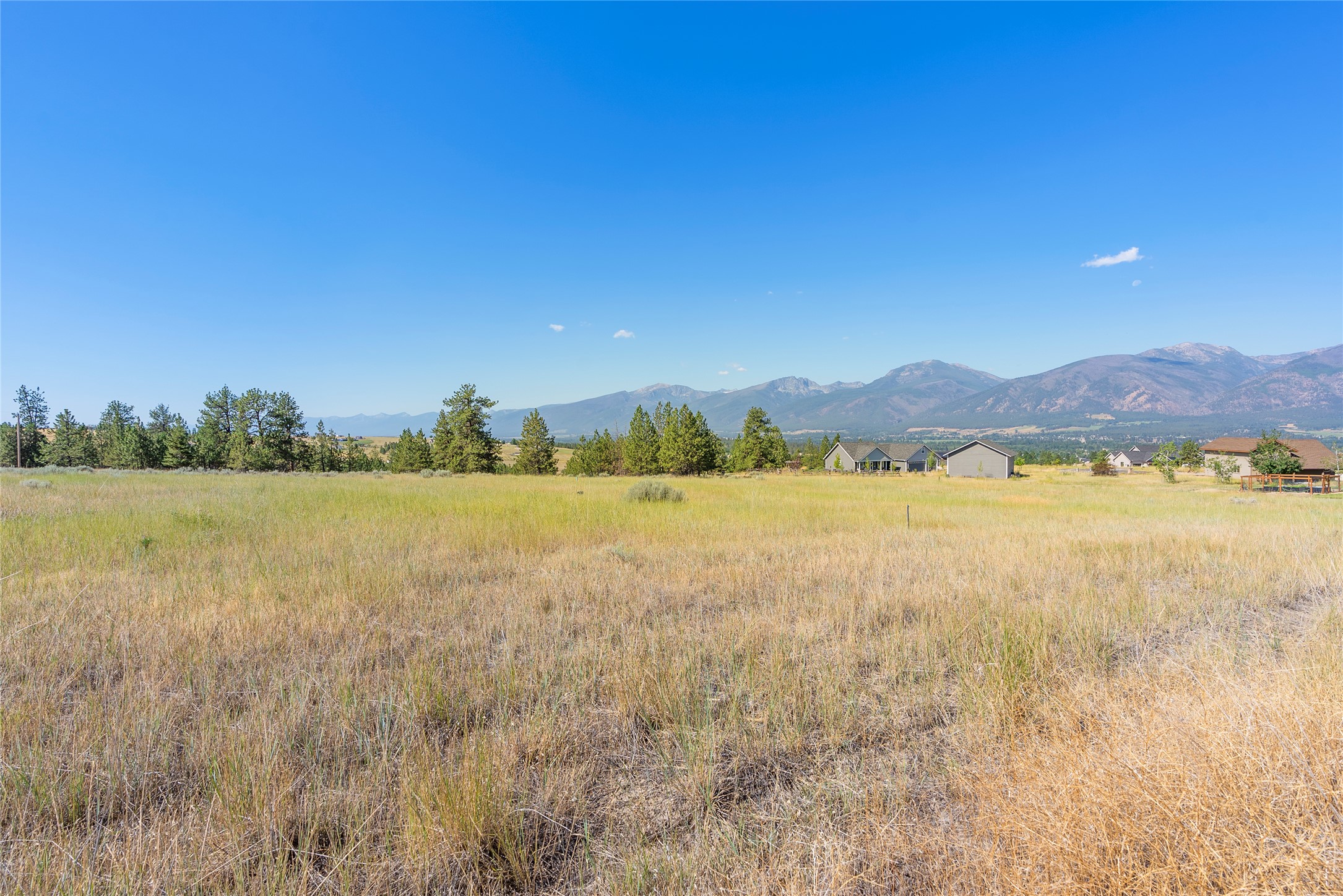 842 Sandhill Loop Property Photo 2