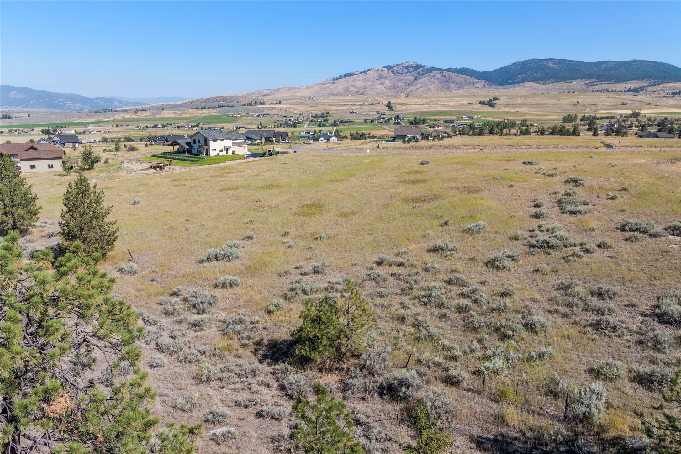 842 Sandhill Loop Property Photo 8