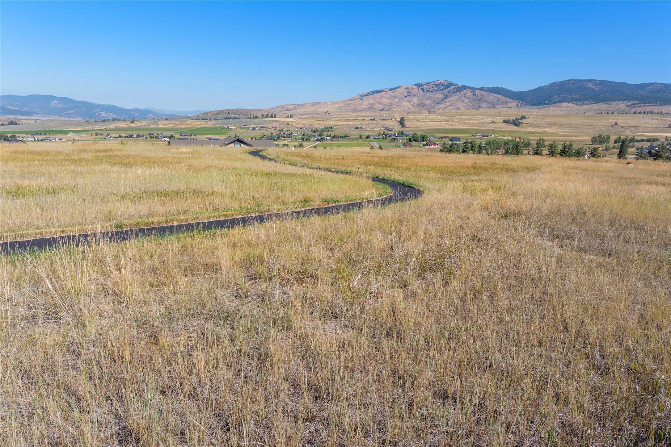 842 Sandhill Loop Property Photo 14