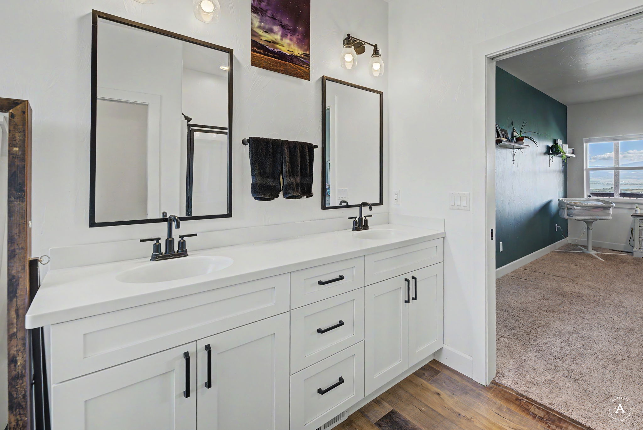 8 Wall Street Property Photo 19
