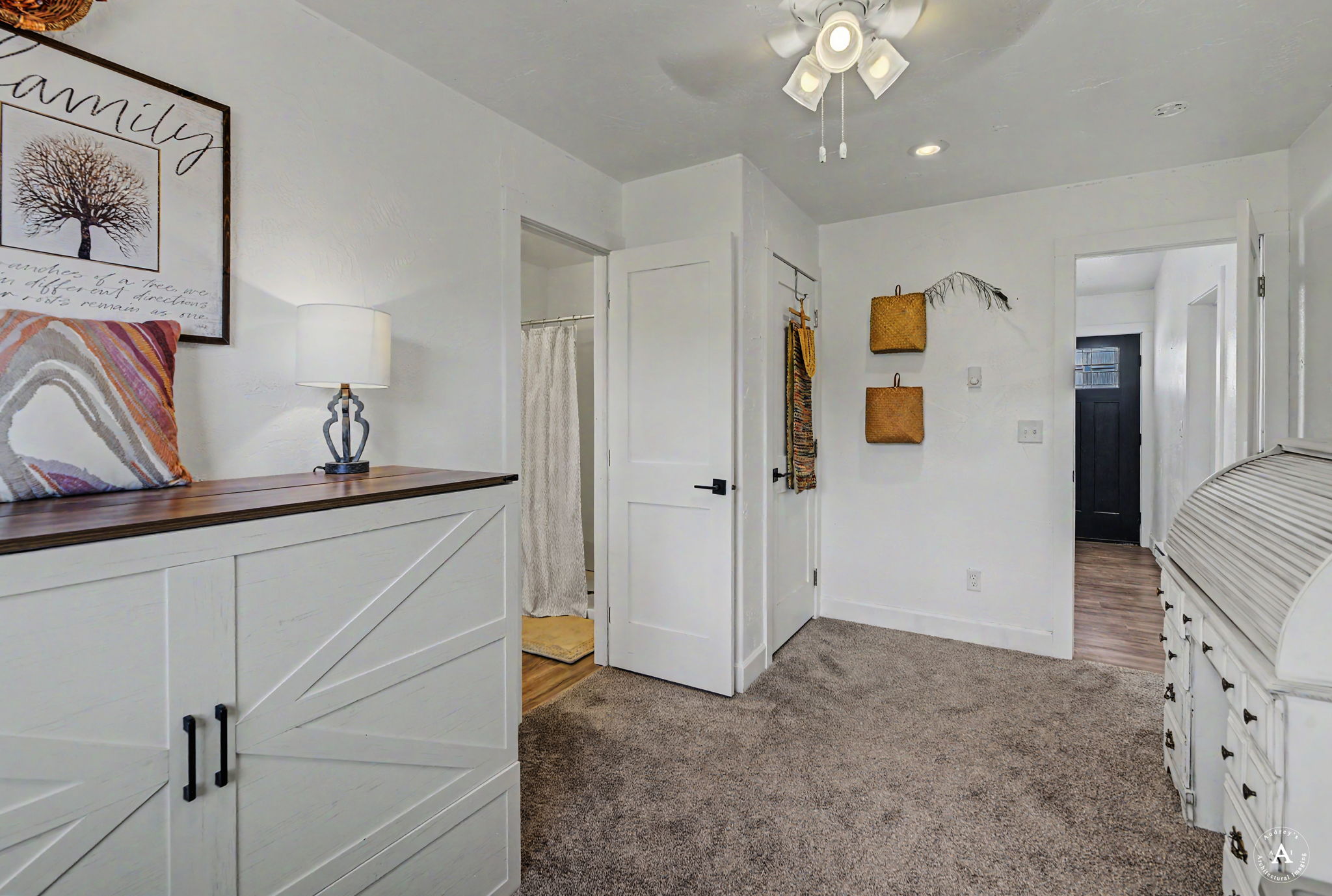 8 Wall Street Property Photo 42