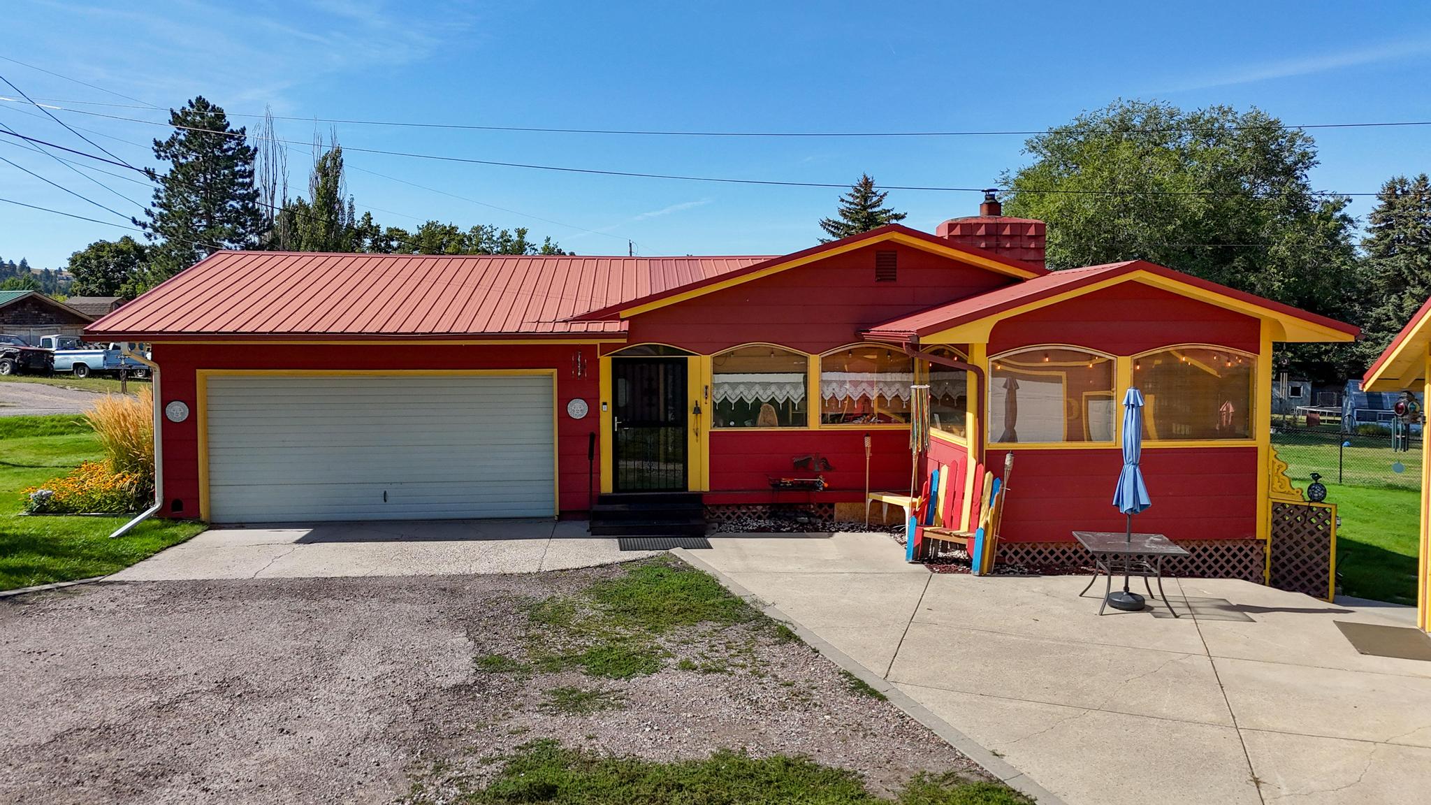 1205 11th Avenue E Property Photo 2