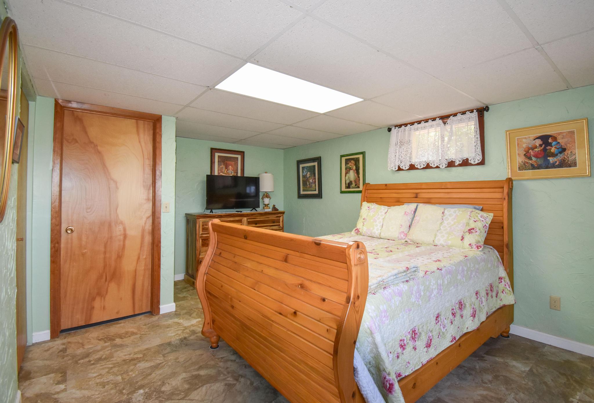 1205 11th Avenue E Property Photo 23