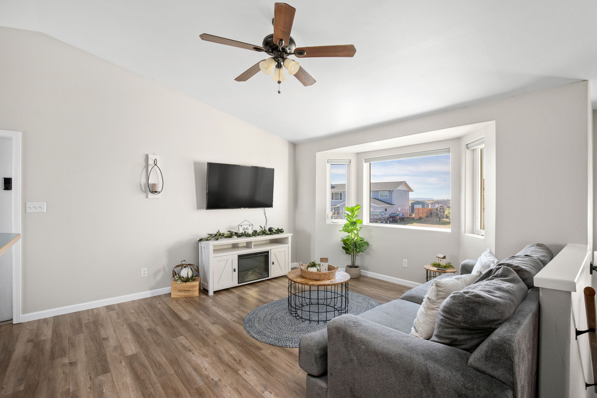 224 Washington Boulevard Property Photo 2