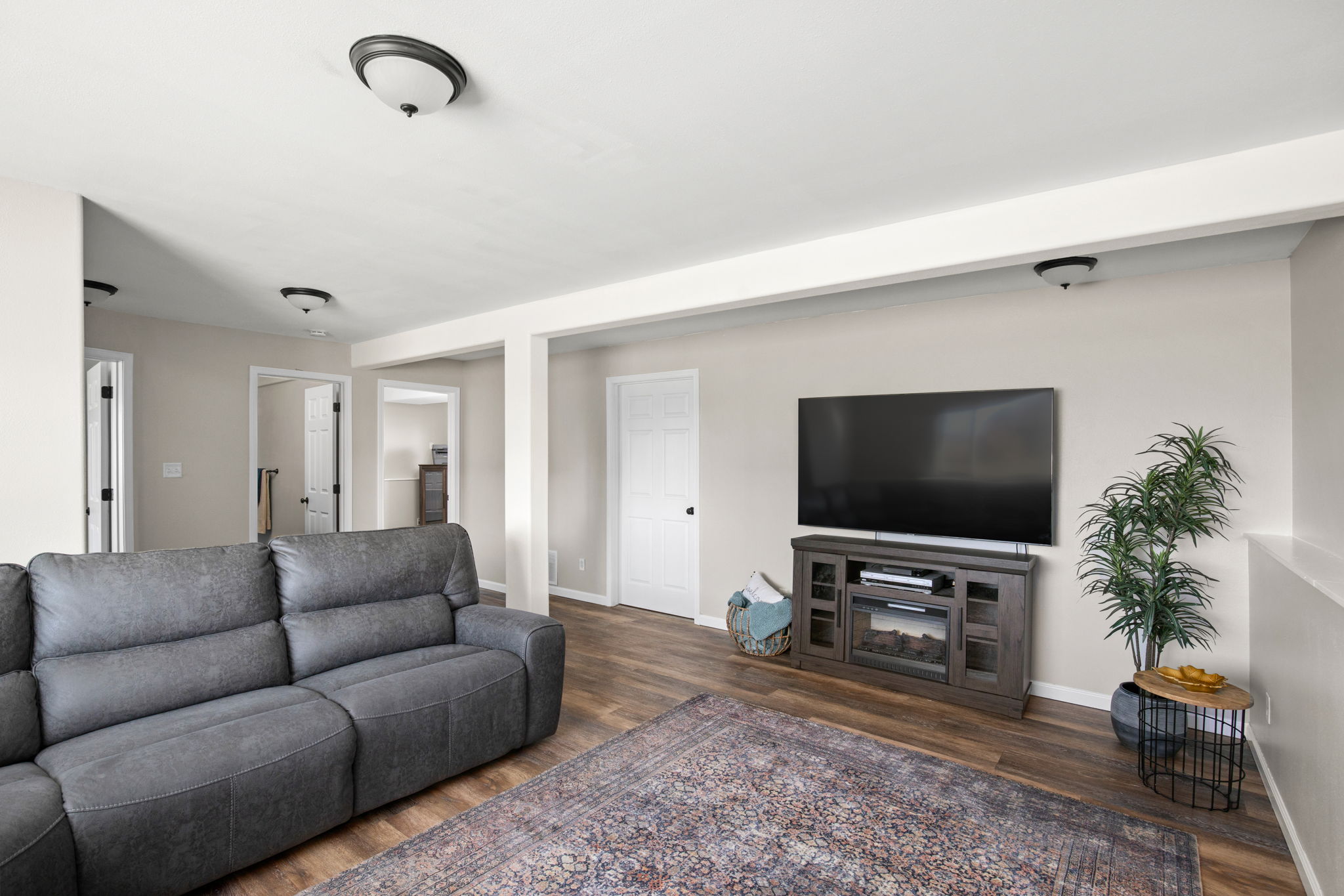 224 Washington Boulevard Property Photo 34