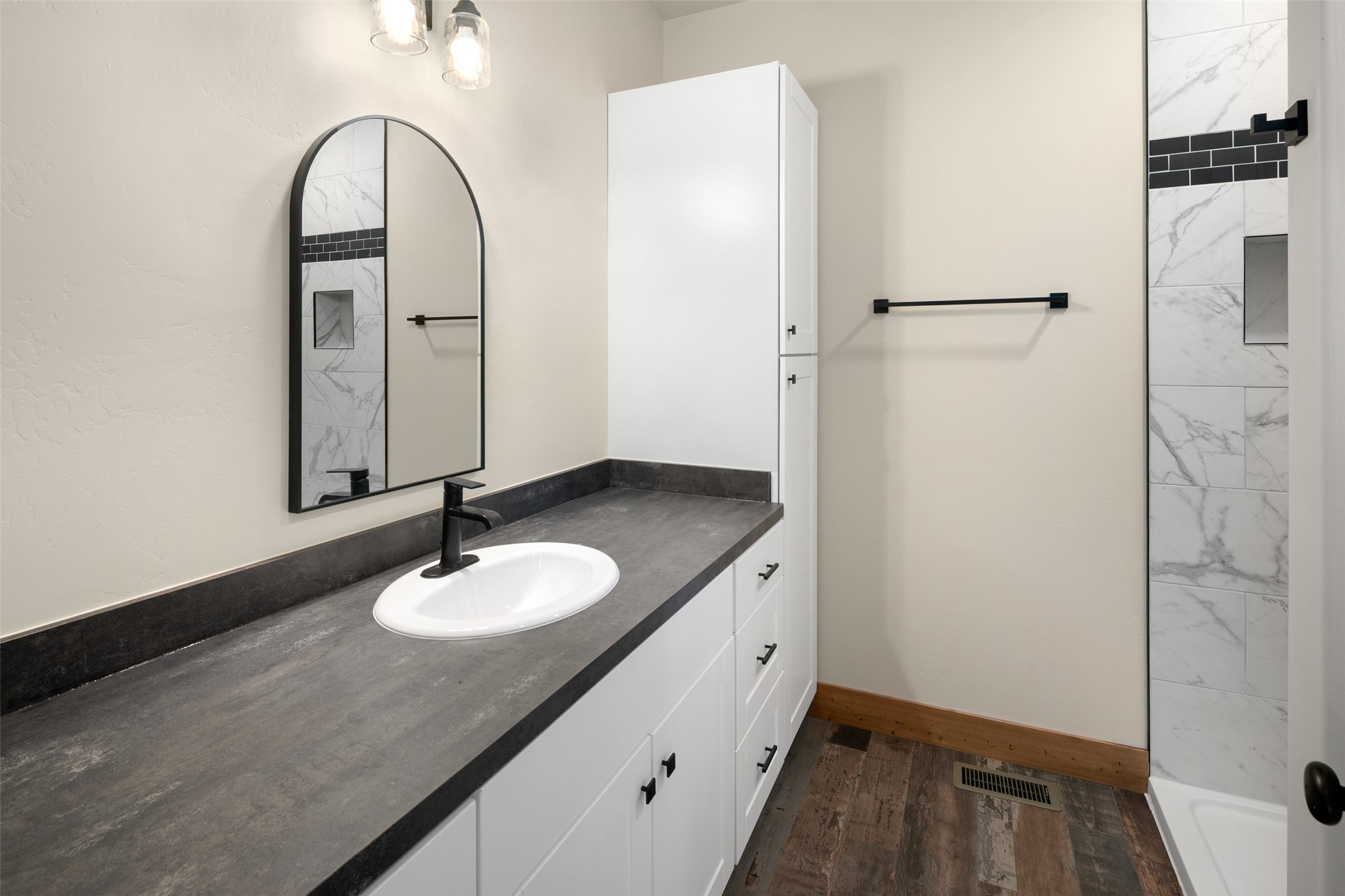90 Forest Loop Property Photo 15