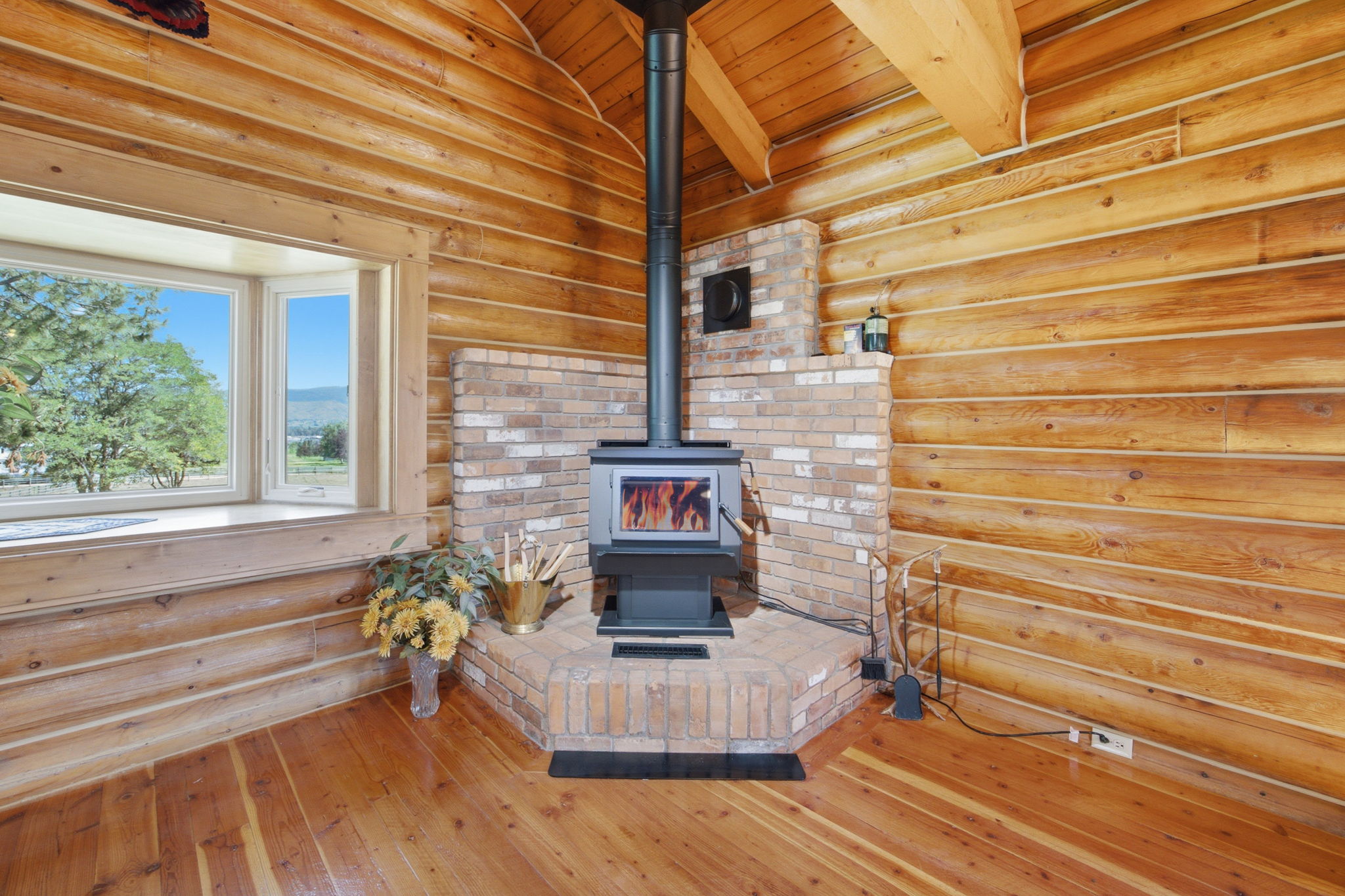 1335 Country Road Property Photo 16
