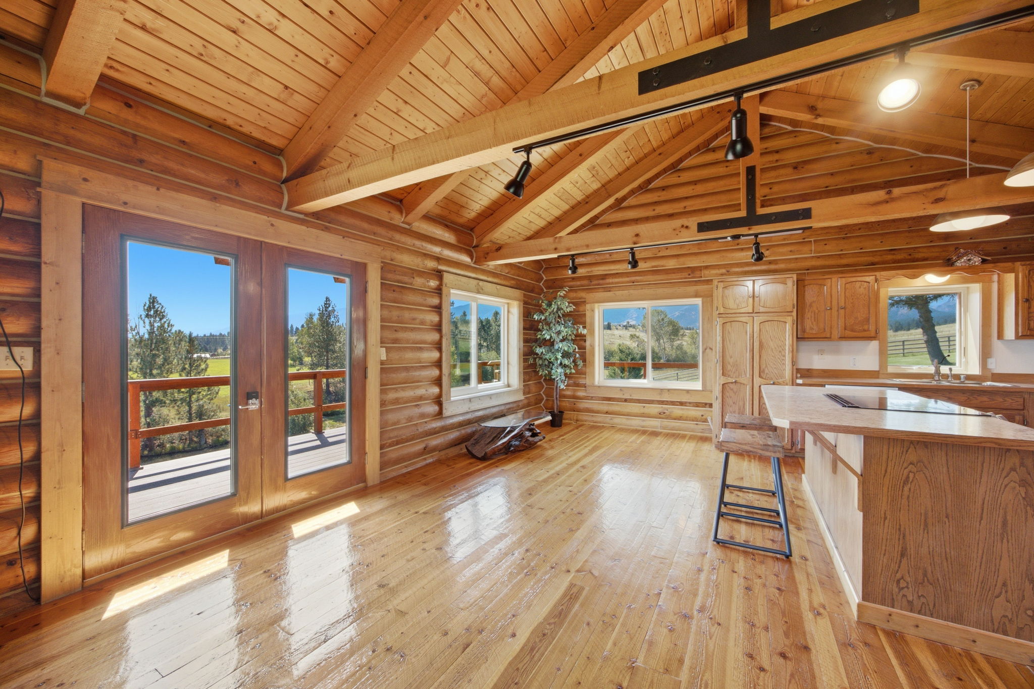 1335 Country Road Property Photo 19