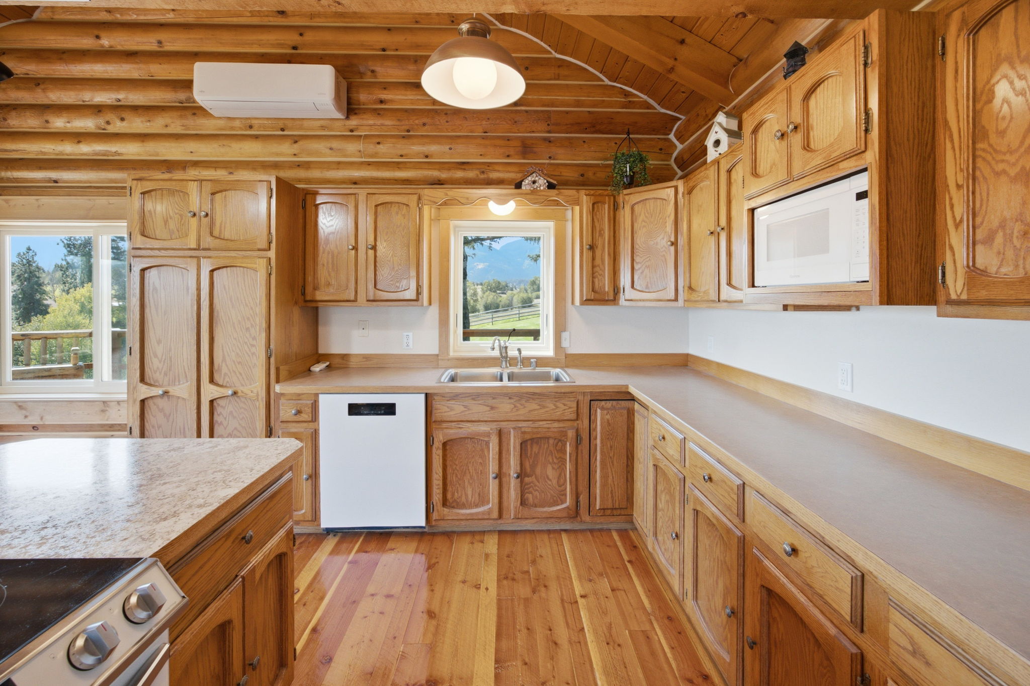 1335 Country Road Property Photo 23