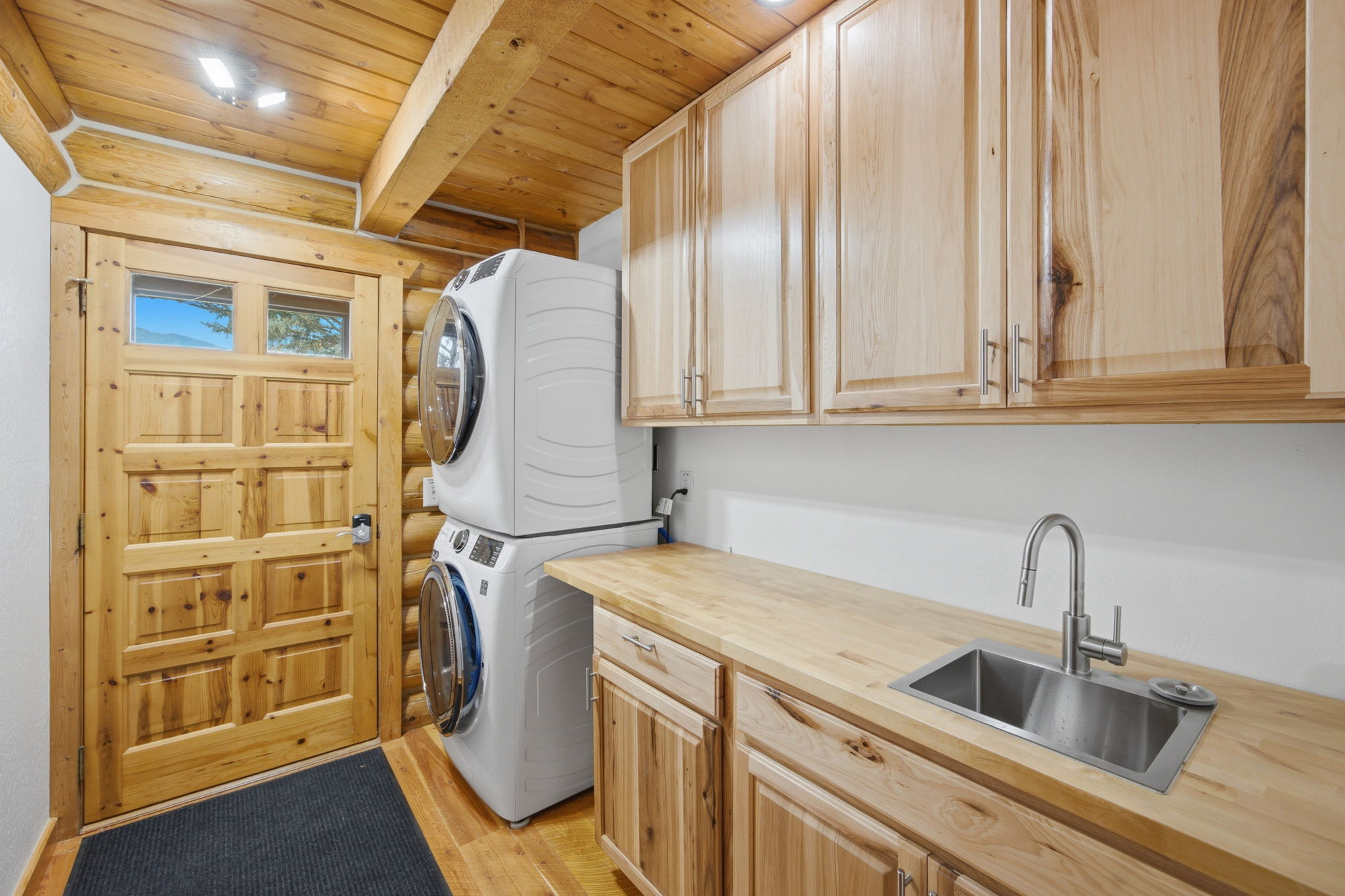 1335 Country Road Property Photo 30