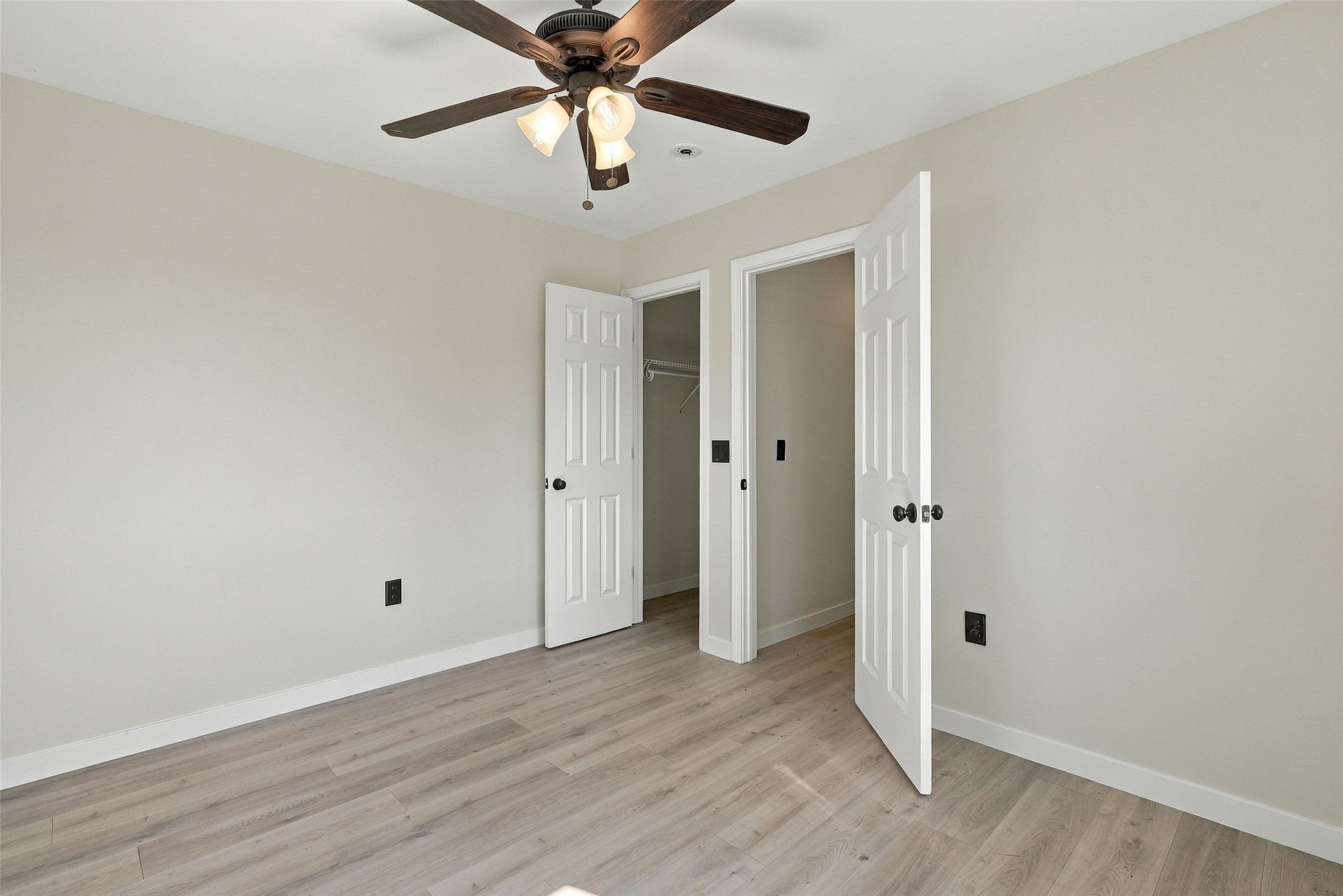 948 Brooks Avenue Property Photo 36
