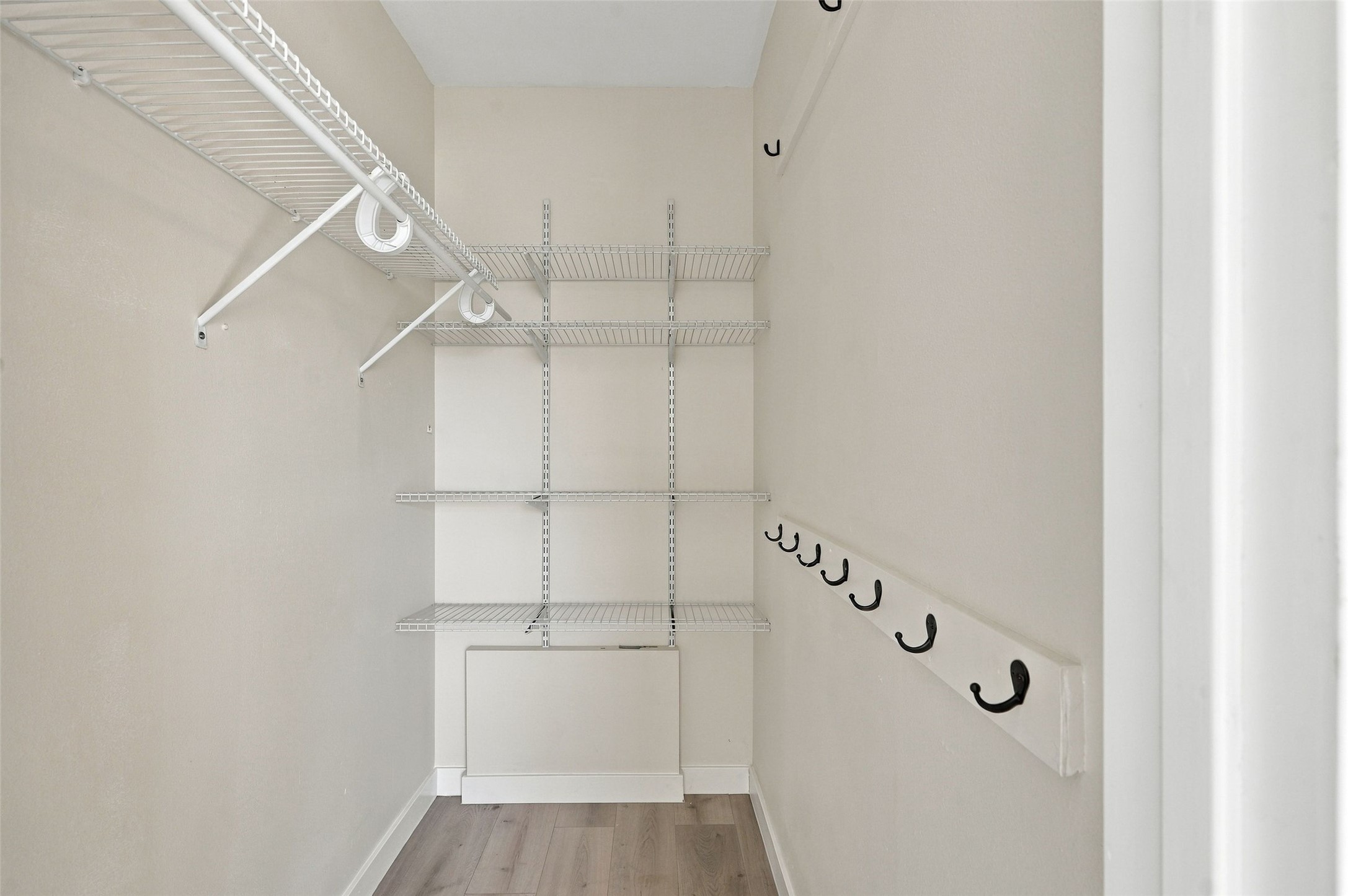 948 Brooks Avenue Property Photo 37