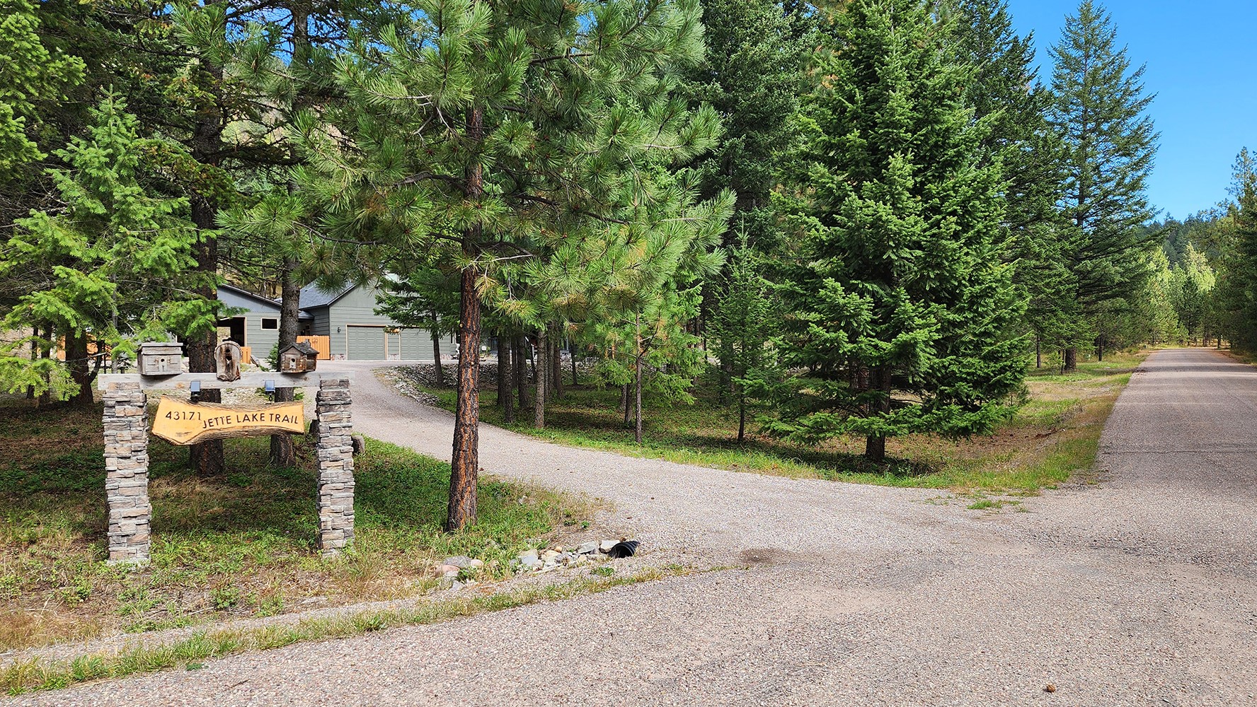 43171 Jette Lake Trail Property Photo 2
