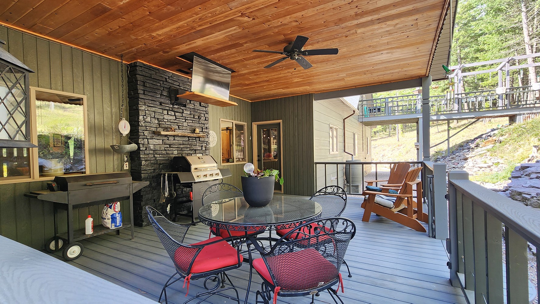 43171 Jette Lake Trail Property Photo 32