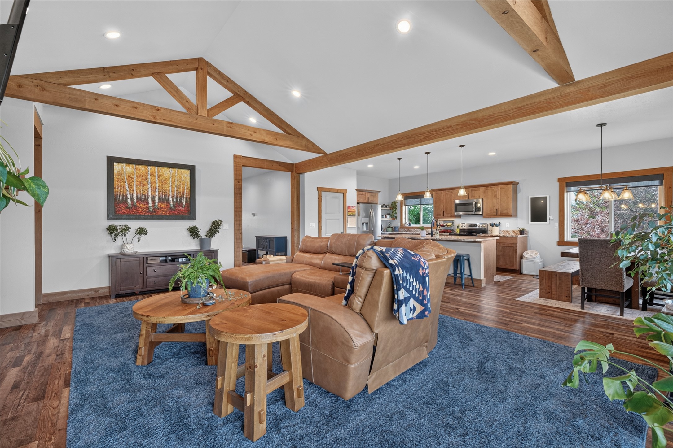 5487 Thimbleberry Loop Property Photo 10