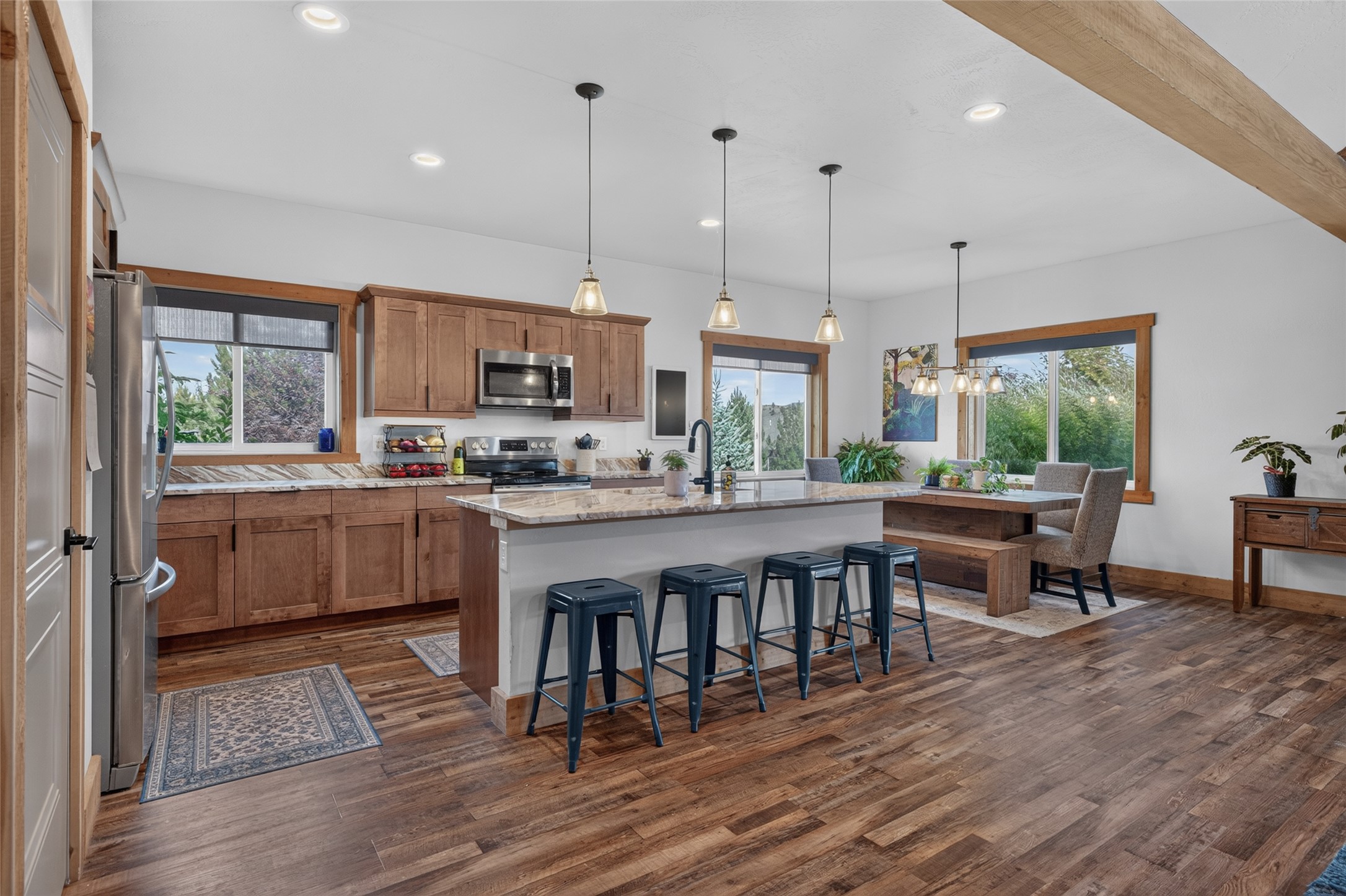 5487 Thimbleberry Loop Property Photo 13