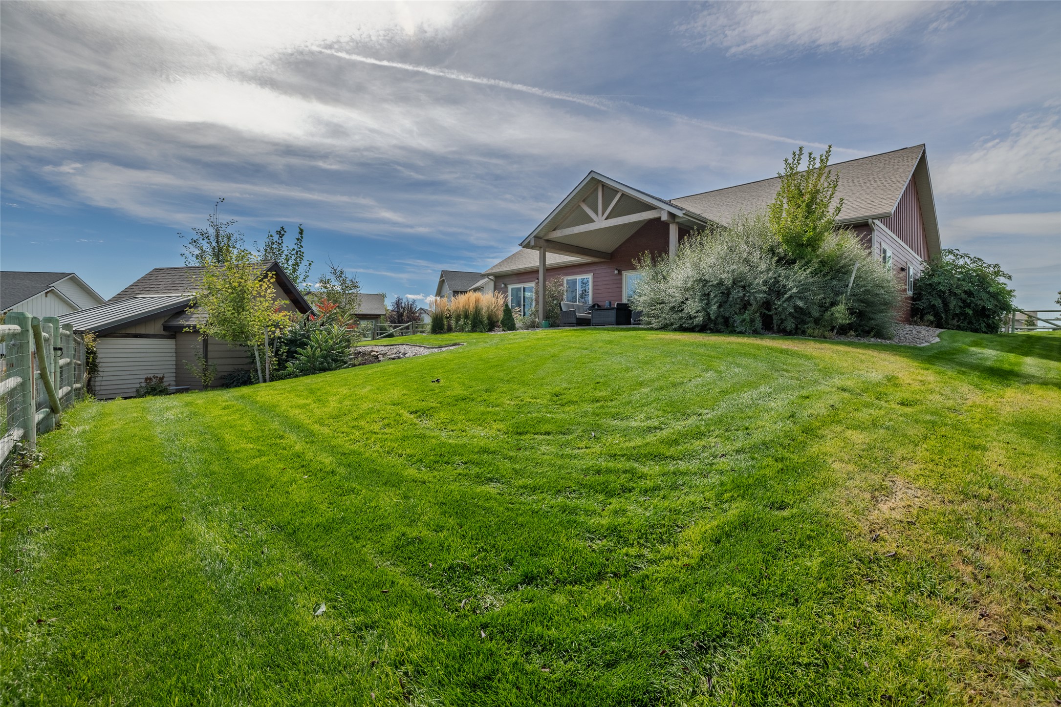 5487 Thimbleberry Loop Property Photo 46