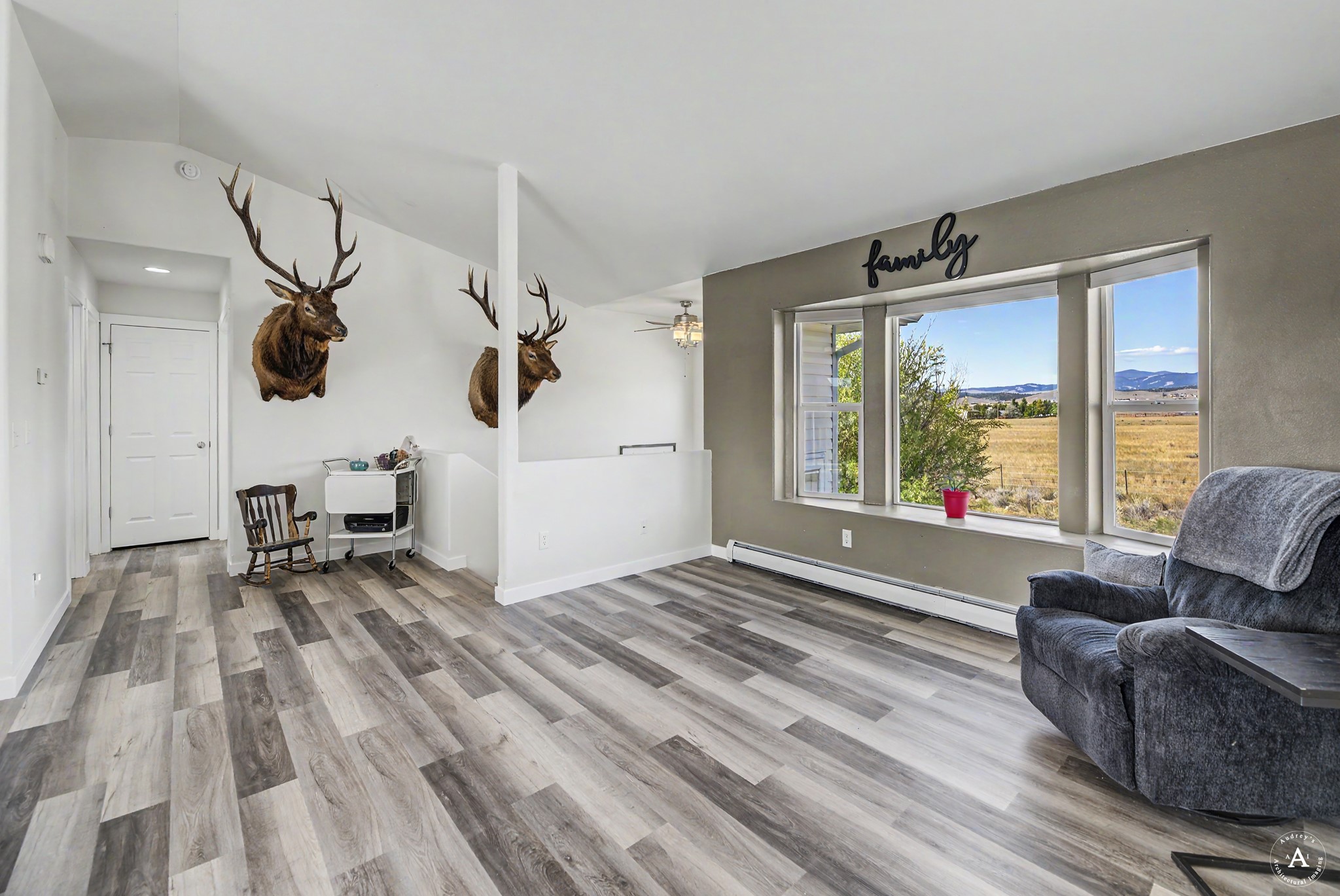 725 Pintail Court Property Photo 7