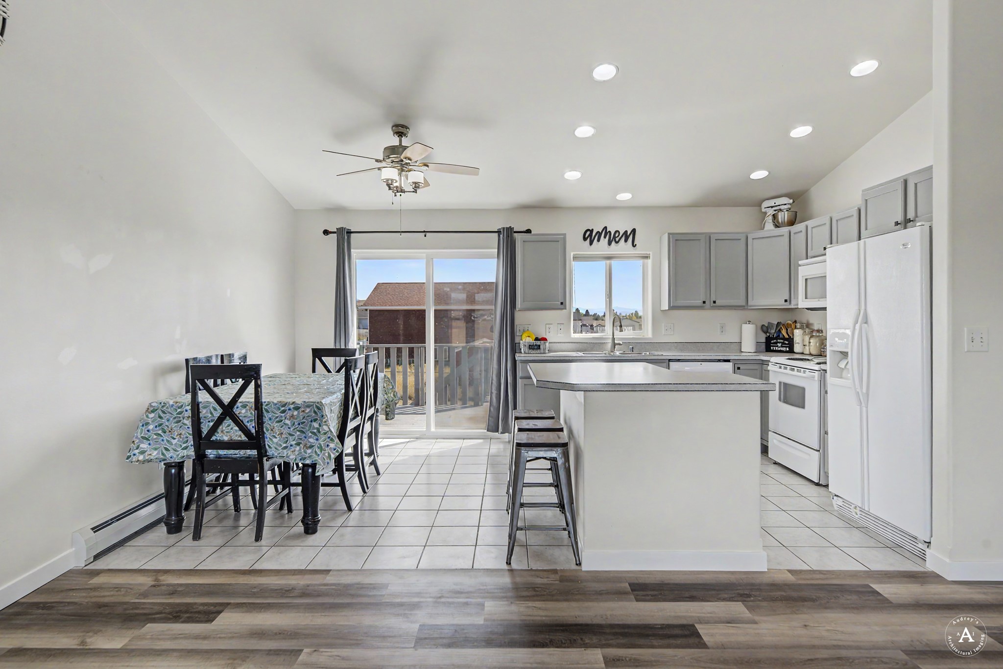 725 Pintail Court Property Photo 8
