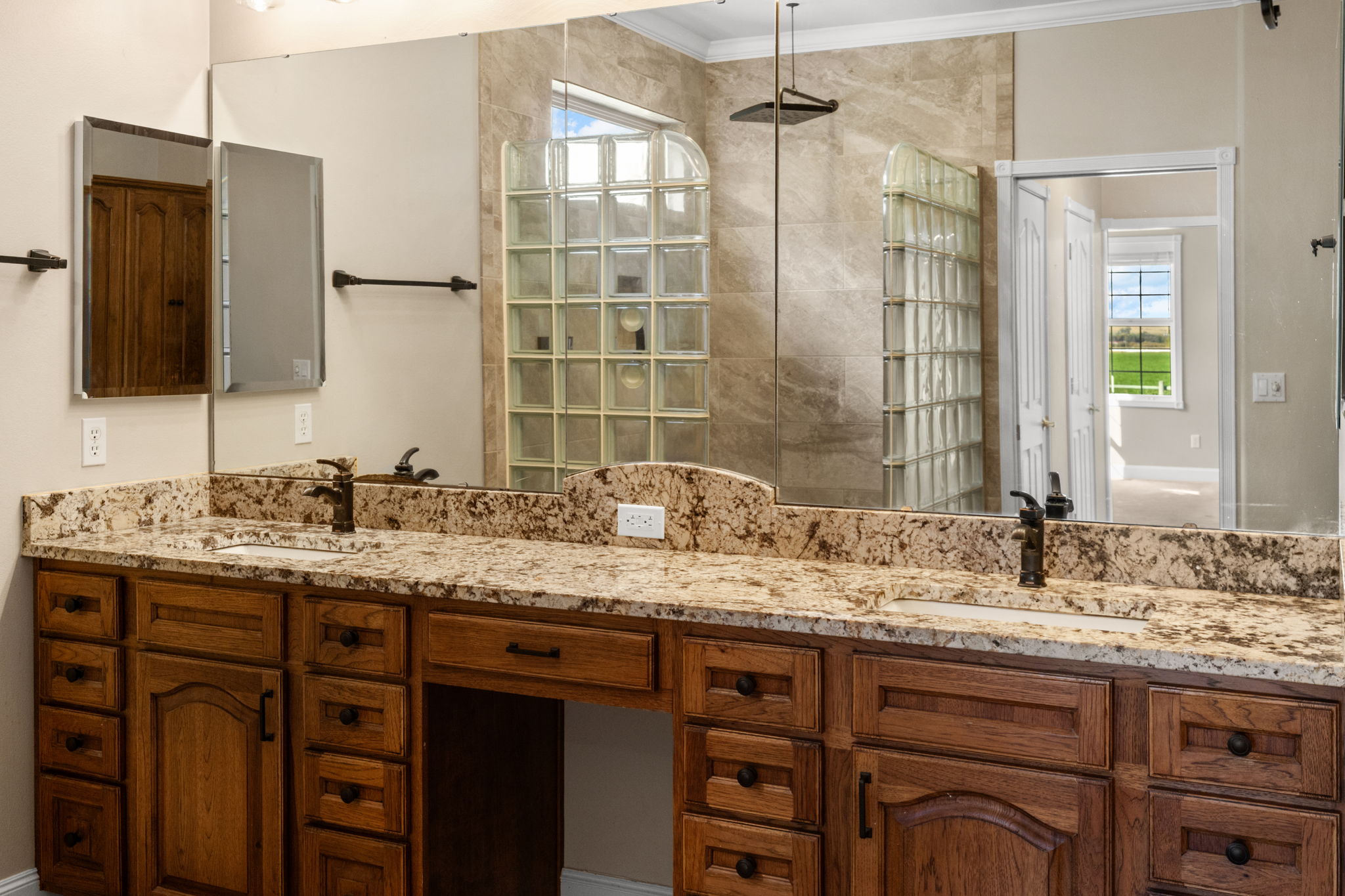 585 Judy Lane Property Photo 19