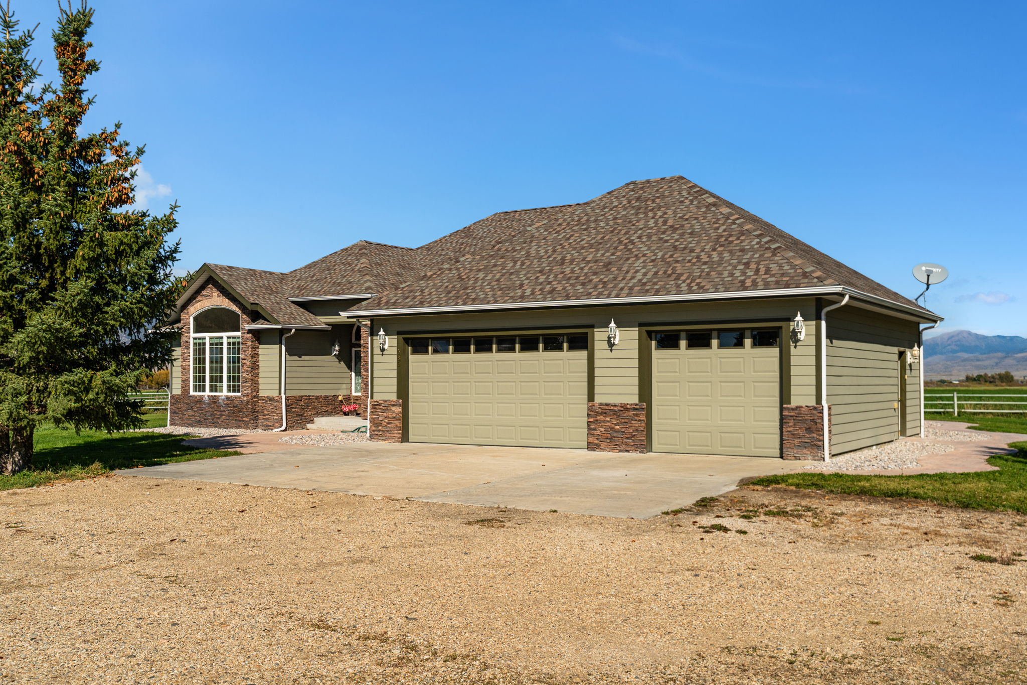 585 Judy Lane Property Photo 24