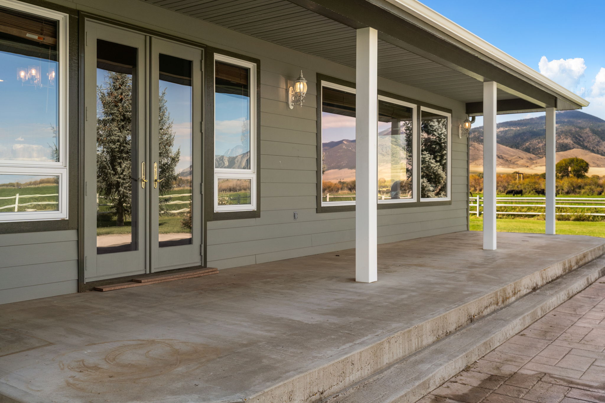 585 Judy Lane Property Photo 48