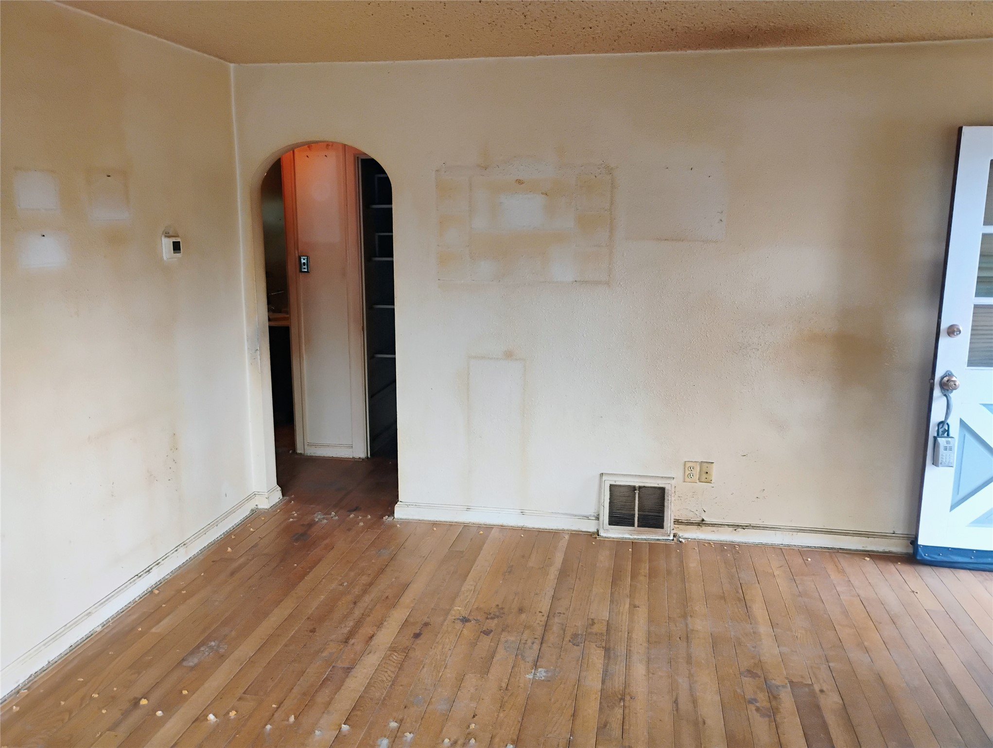 1300 5th Avenue S Property Photo 3