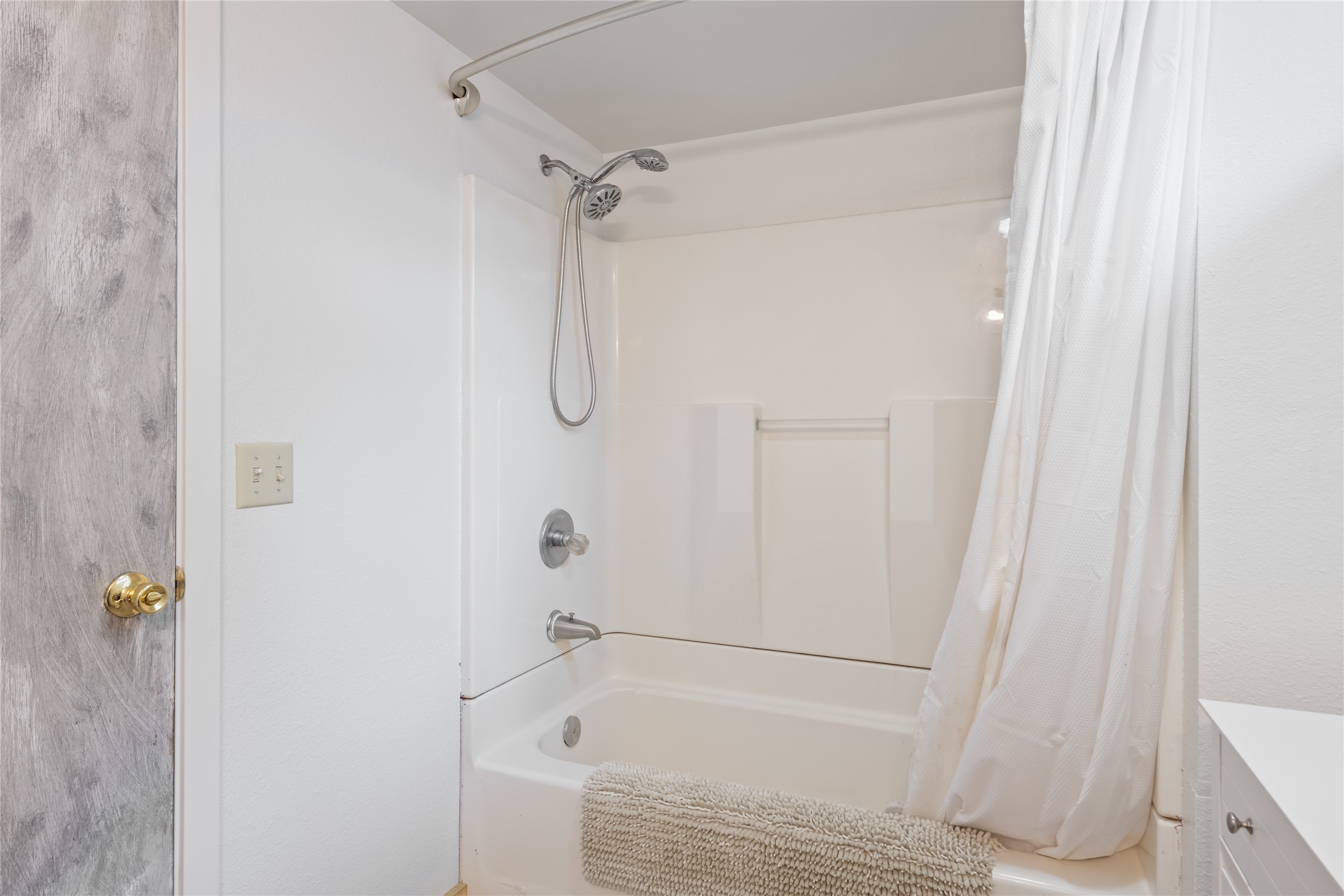 301 Water Street Property Photo 17