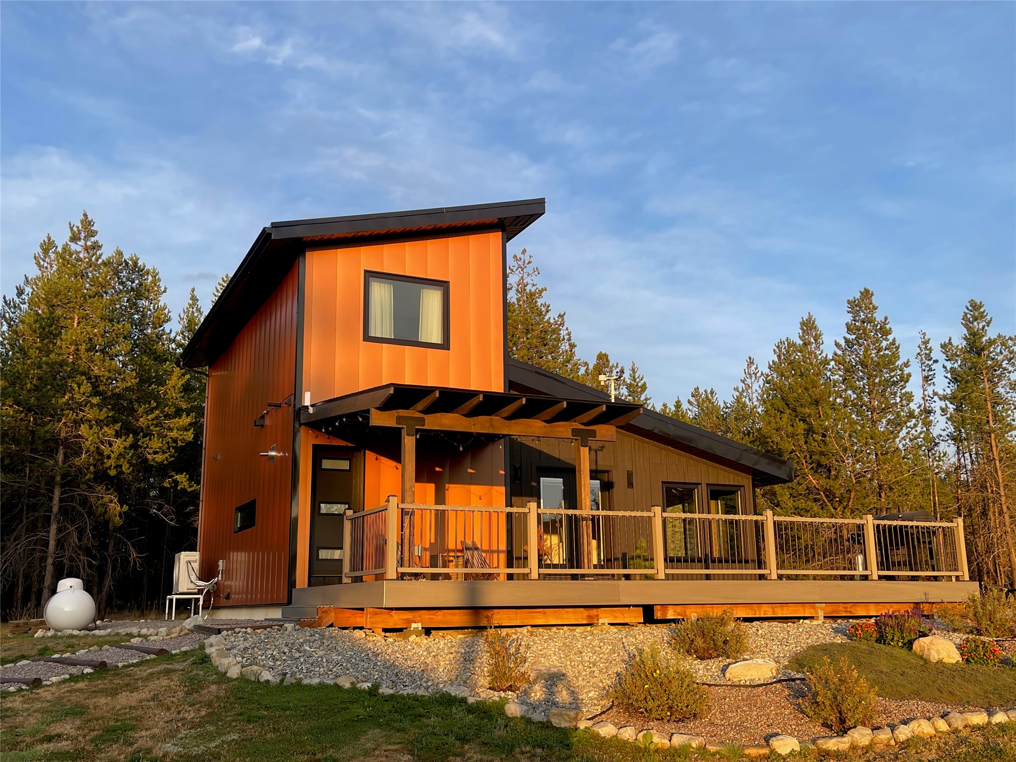 430 Mcgregor Meadows Road W Property Photo 1