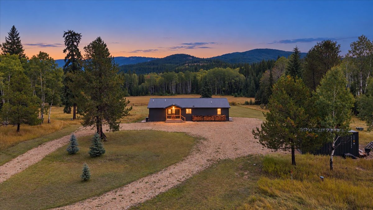 1903 Fortine Creek Road Property Photo 1