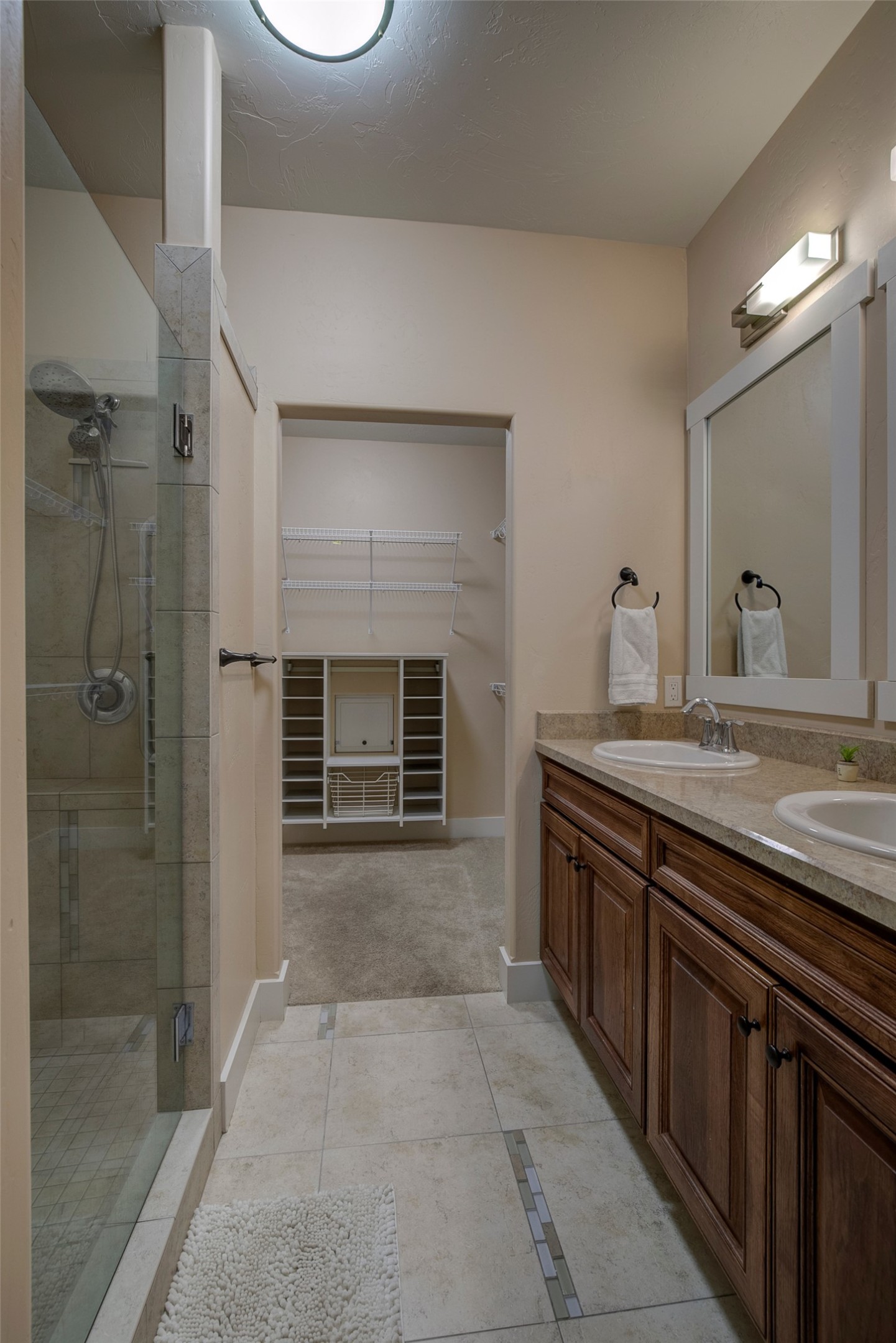 2060 Scott Drive Property Photo 20