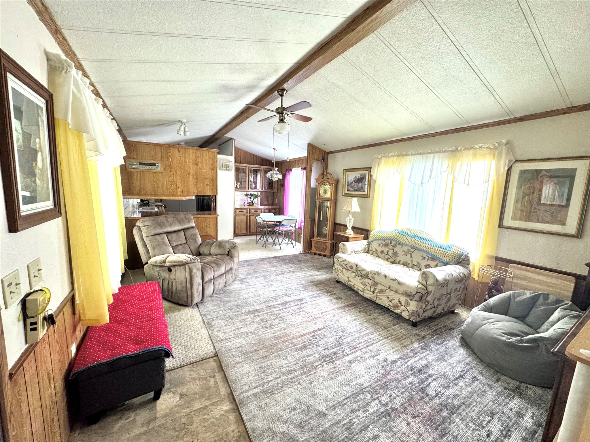 1863 Countryside Court Property Photo 15