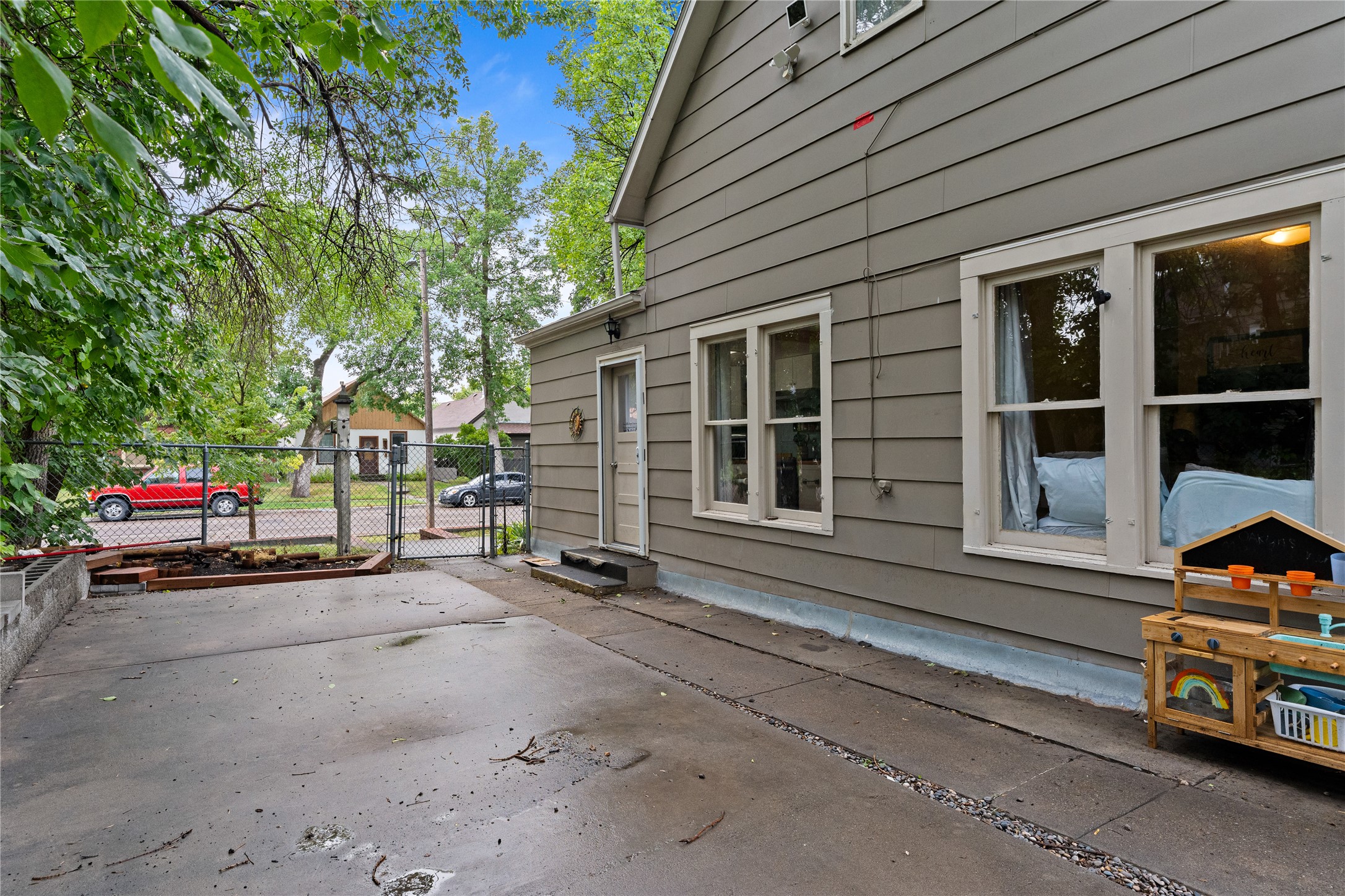 1009 3rd Avenue S Property Photo 30