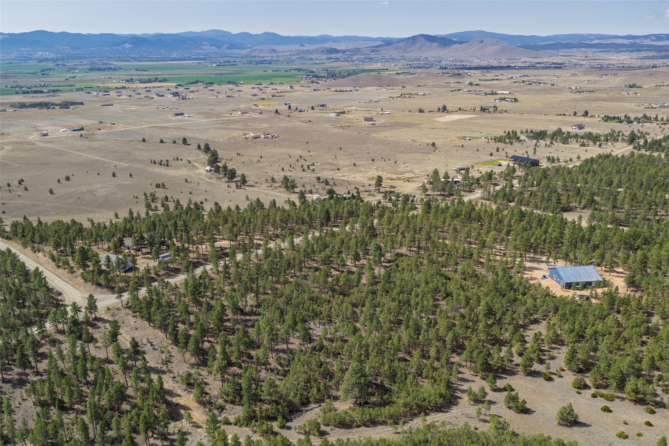 2570 Snowdrift Road Property Photo 5