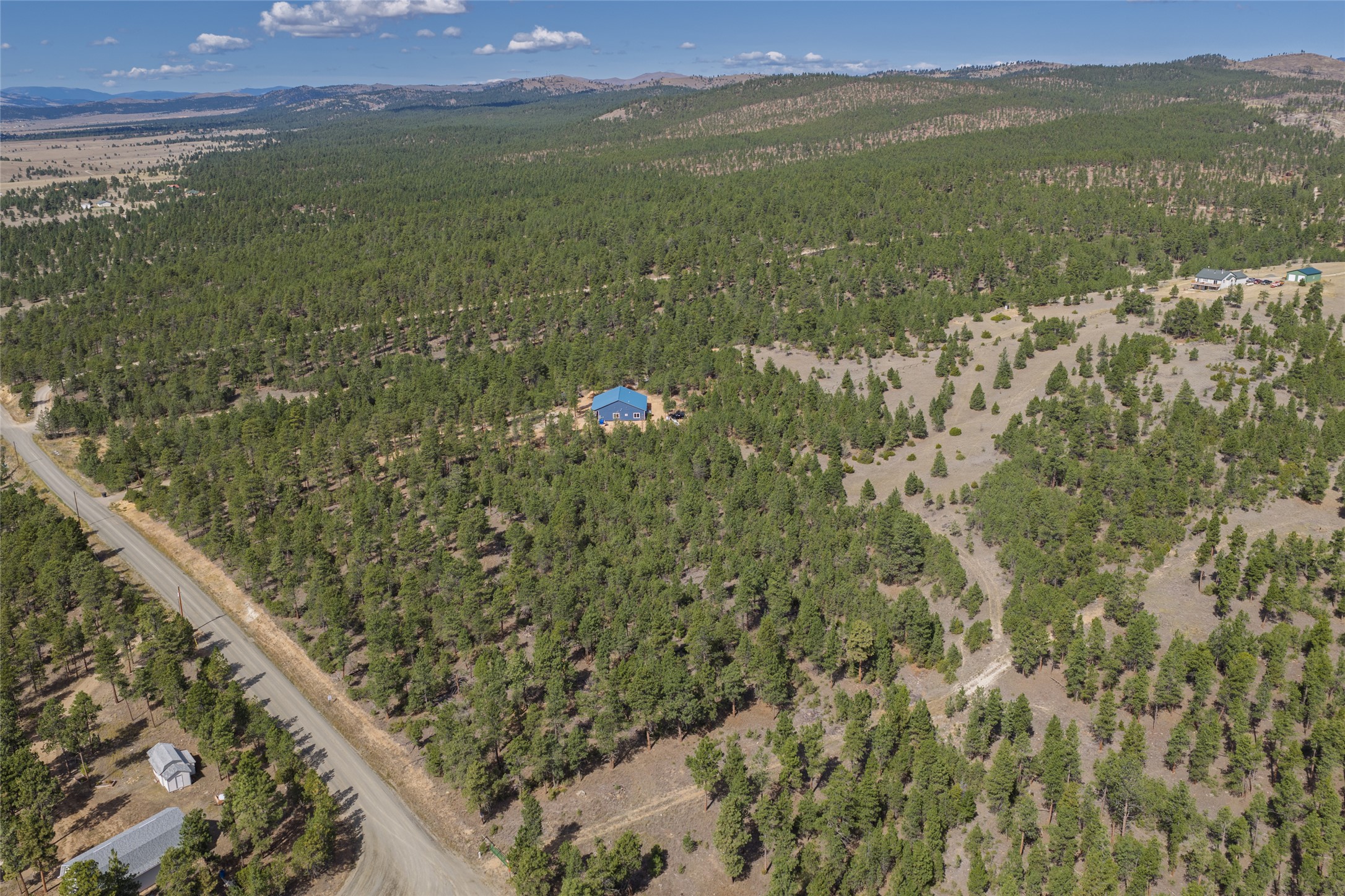 2570 Snowdrift Road Property Photo 6