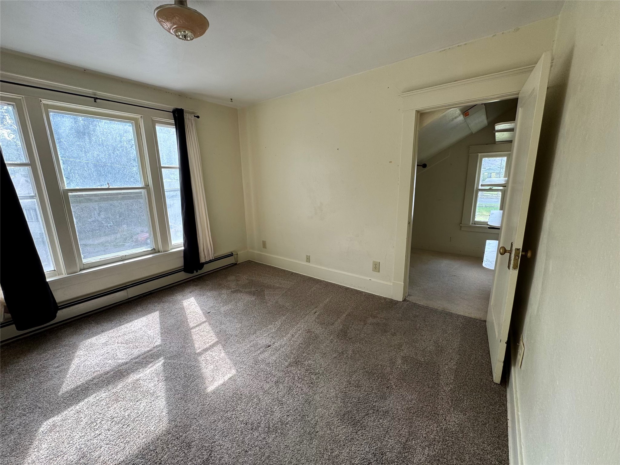 608 N Davis Street Property Photo 14