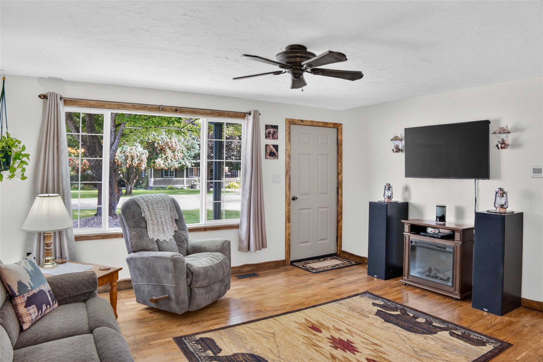 66 Highwood Drive Property Photo 6