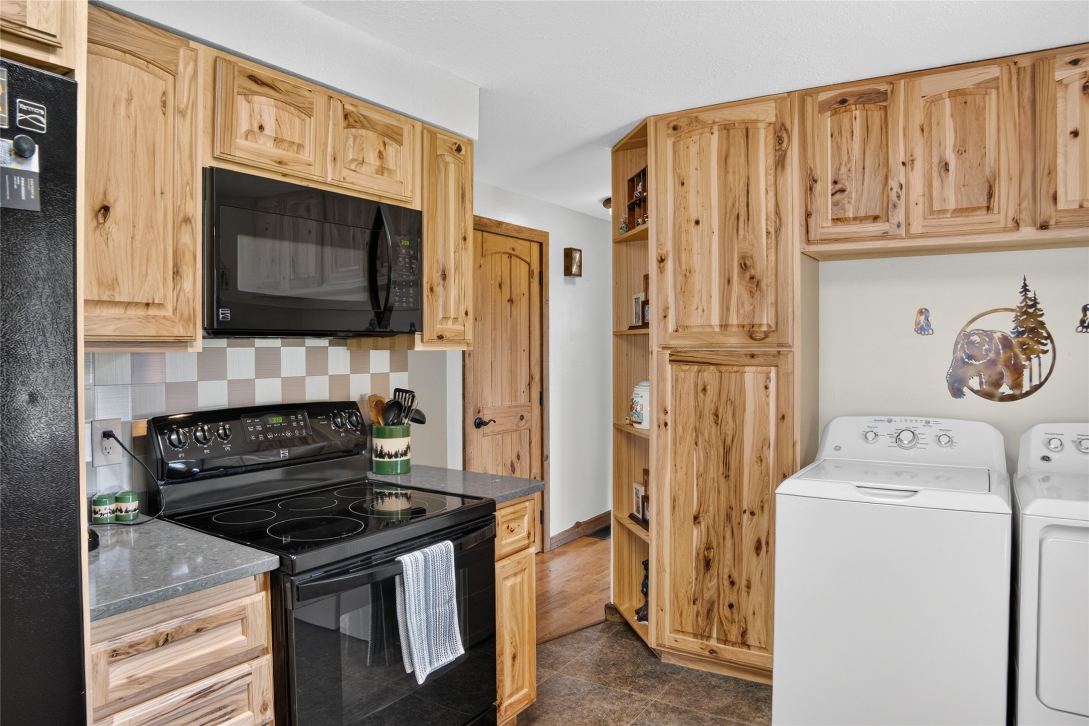 66 Highwood Drive Property Photo 11
