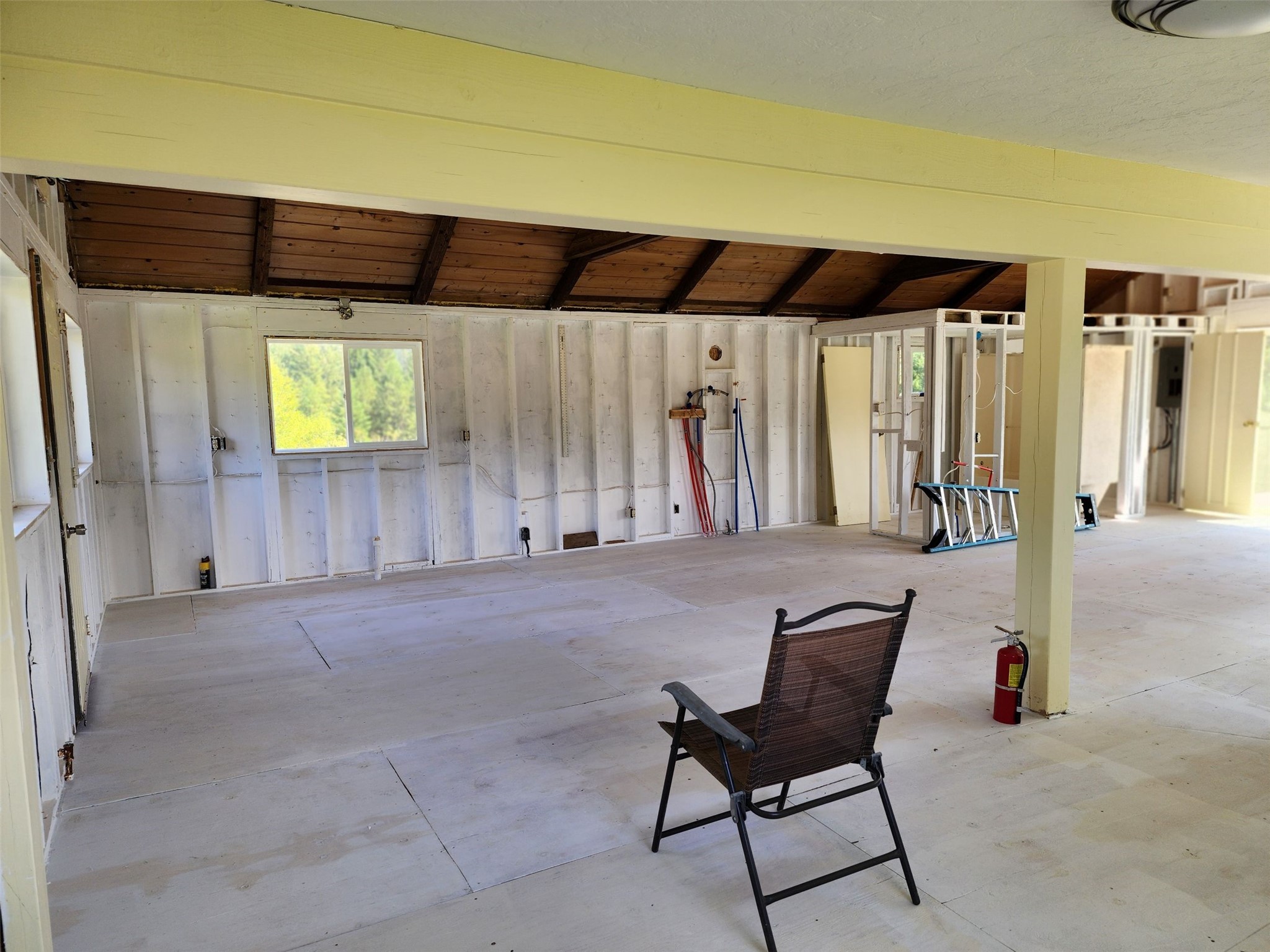 562 Mack Road Property Photo 7