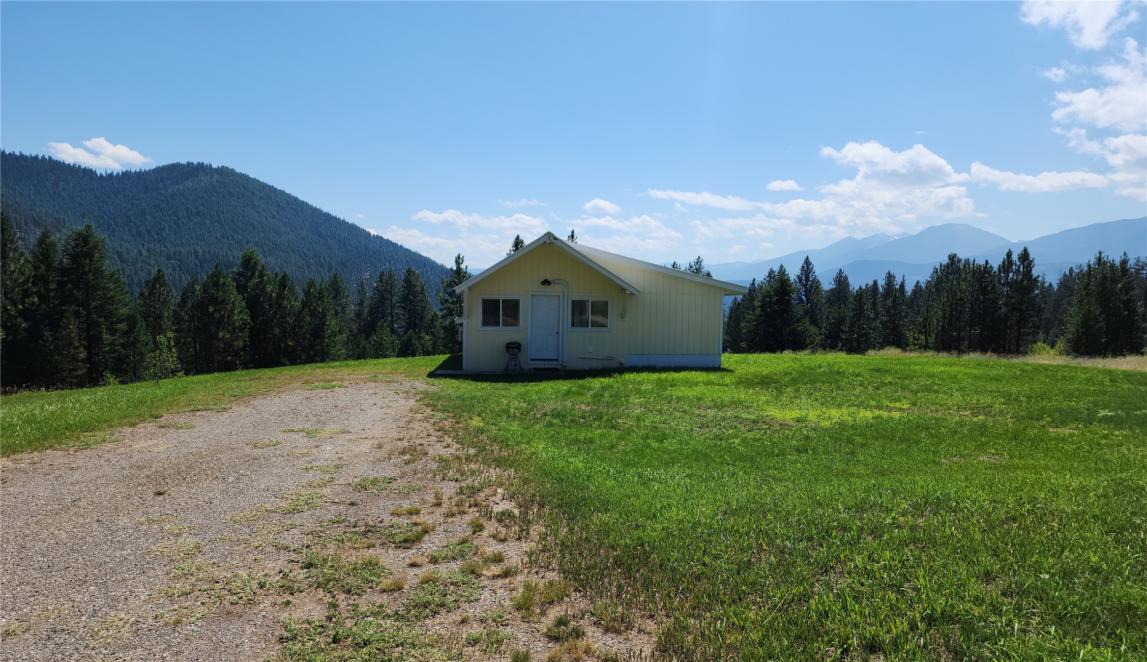 562 Mack Road Property Photo 15