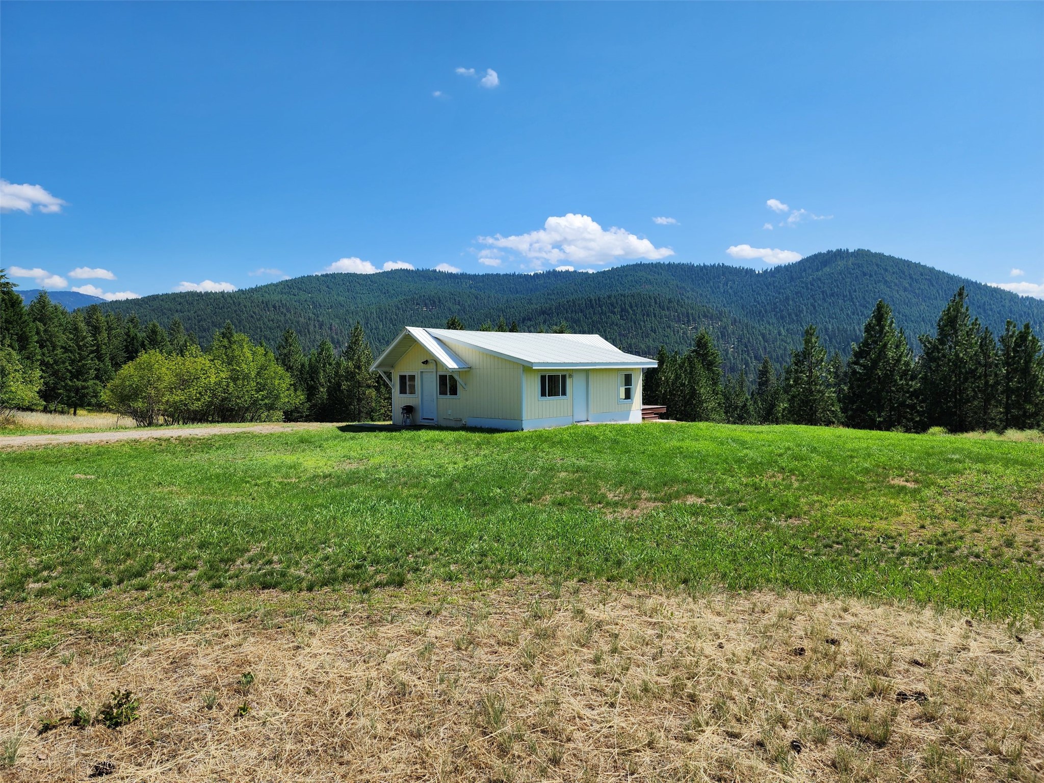 562 Mack Road Property Photo 16