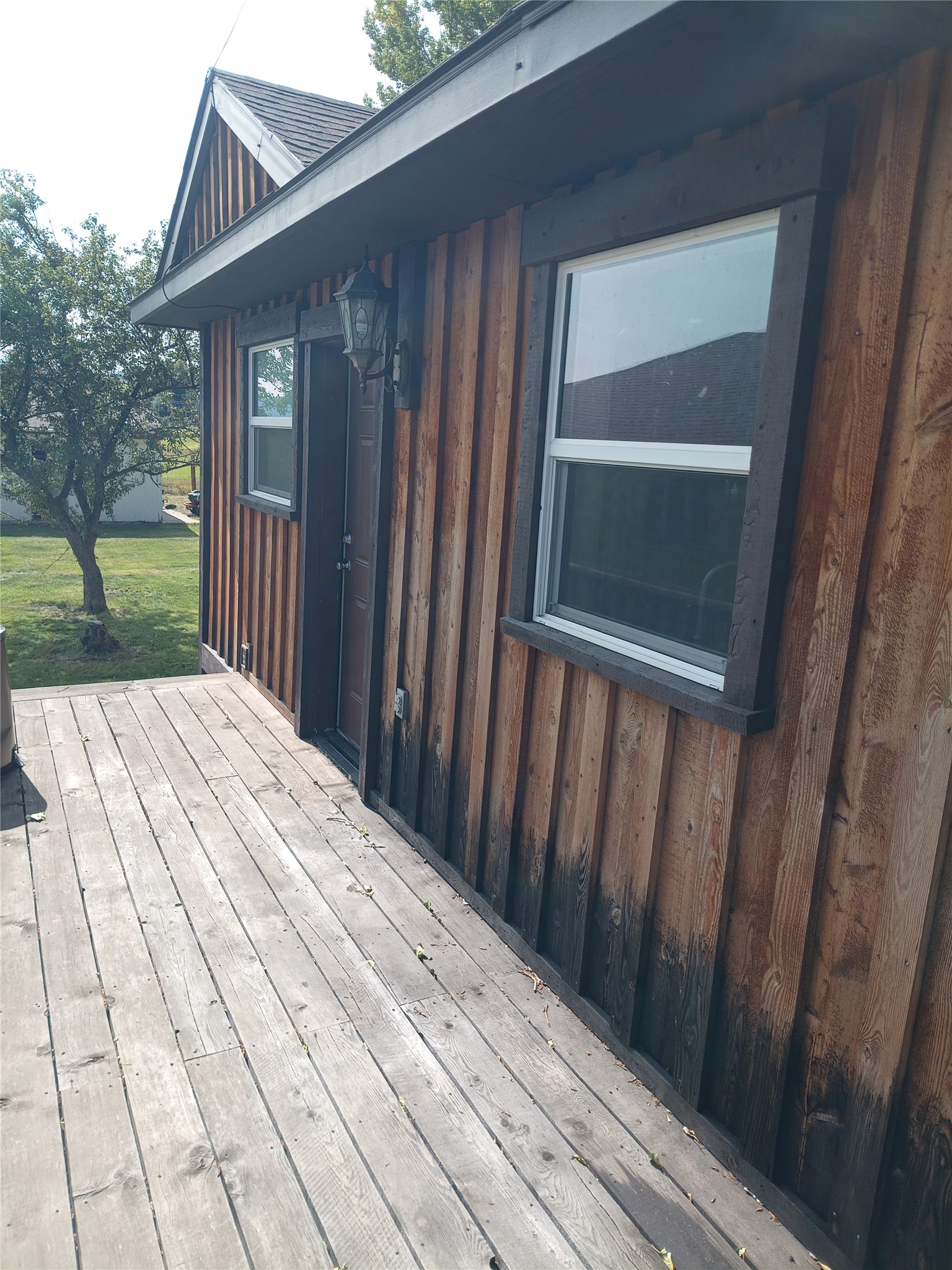 902 Rickards Street Property Photo 4