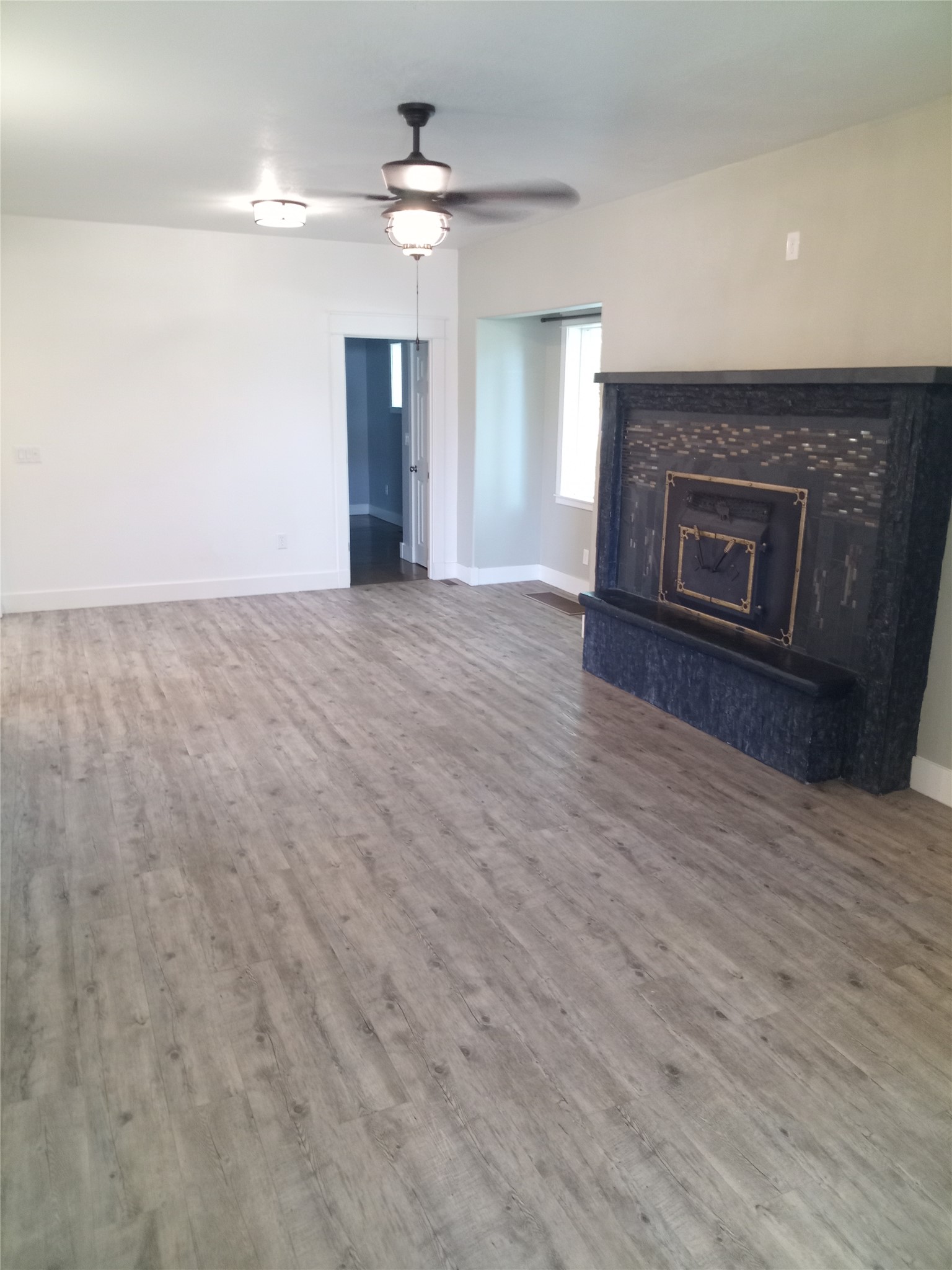 902 Rickards Street Property Photo 9